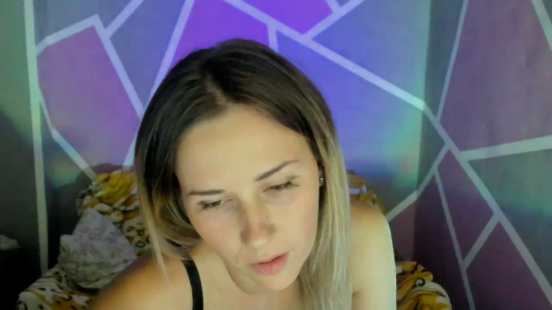 Gallery image thumbnail from UkrBeauty's myfreecams stream on, 09/27/2023, 16:36 image 17 of 20