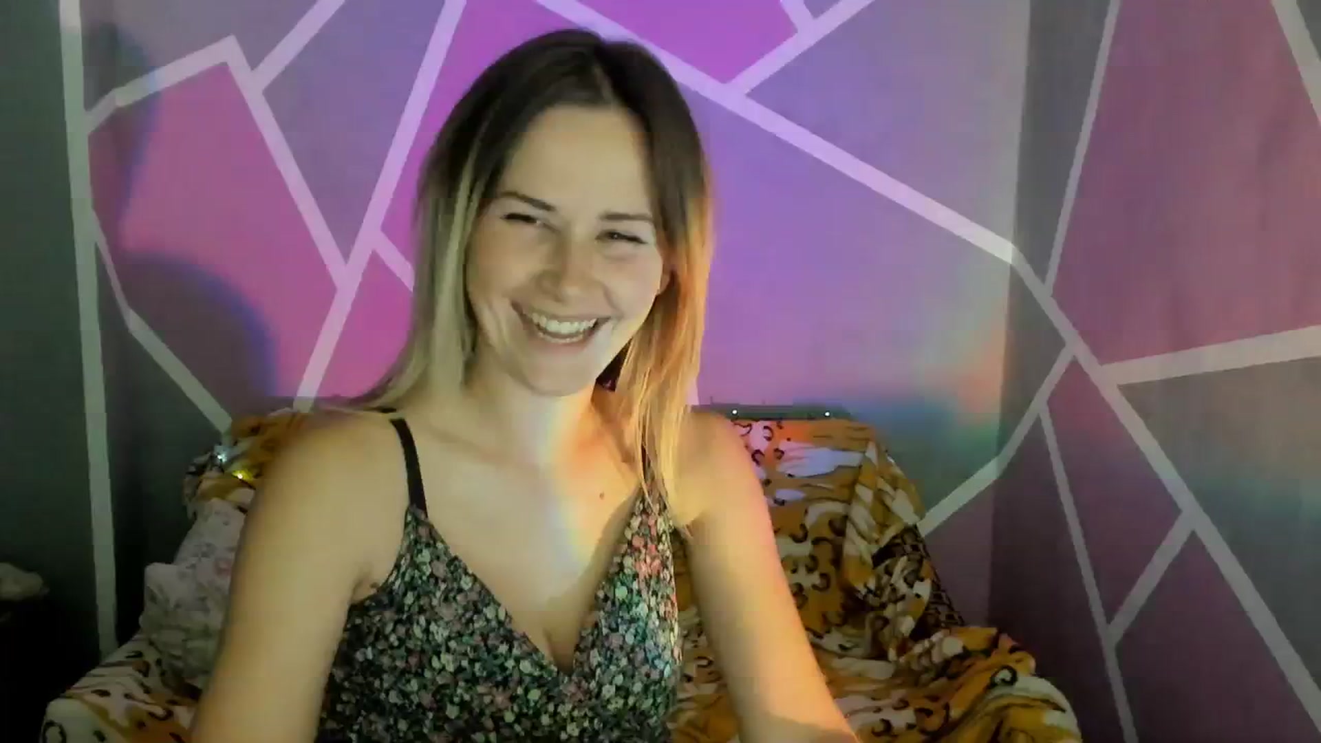 Gallery image thumbnail from UkrBeauty's myfreecams stream on, 09/27/2023, 16:36 image 15 of 20