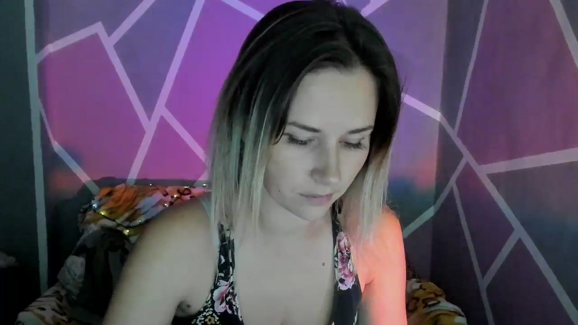 Gallery image thumbnail from UkrBeauty's myfreecams stream on, 09/28/2023, 15:01 image 14 of 20