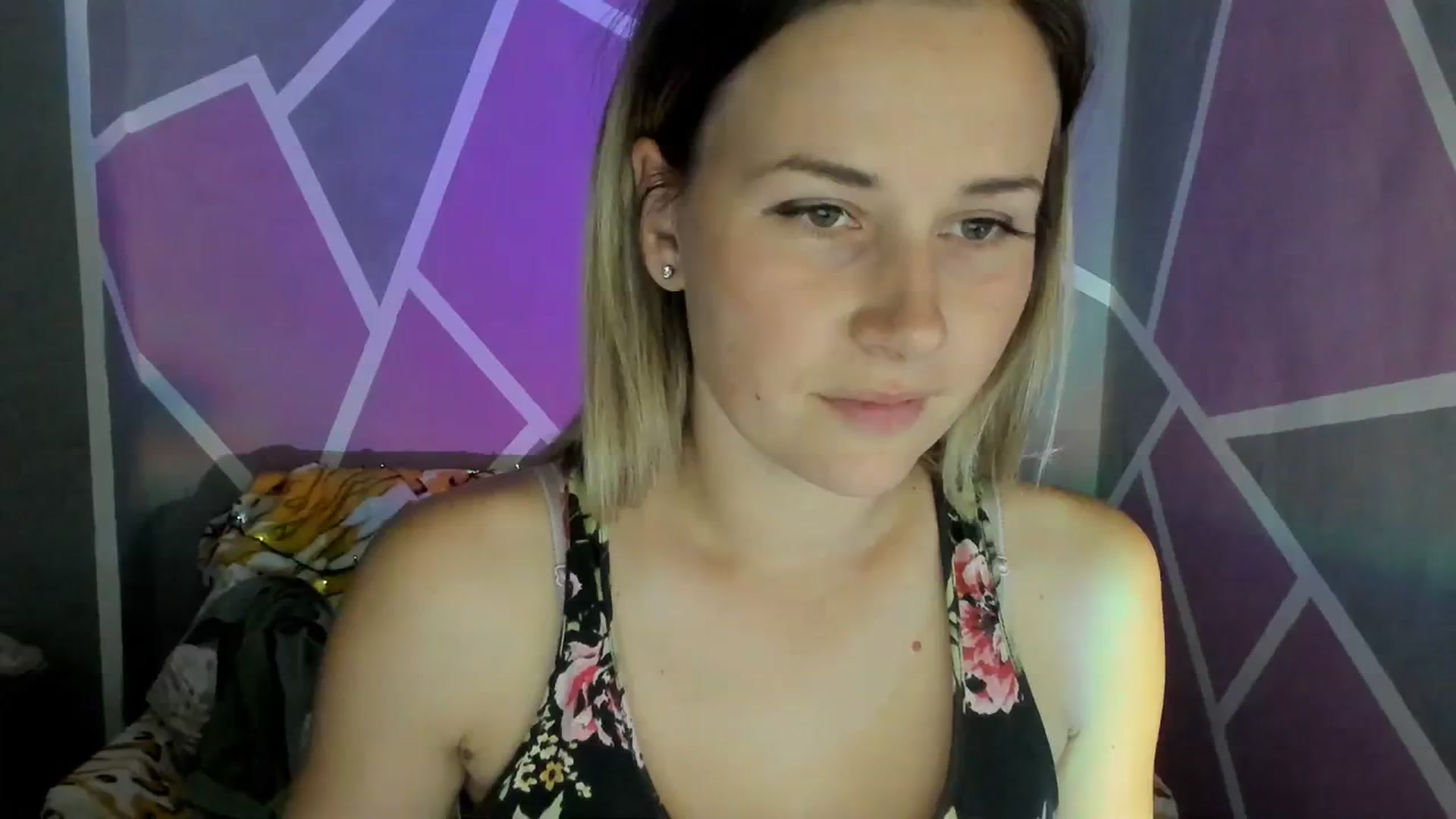 Gallery image thumbnail from UkrBeauty's myfreecams stream on, 09/28/2023, 16:23 image 1 of 20