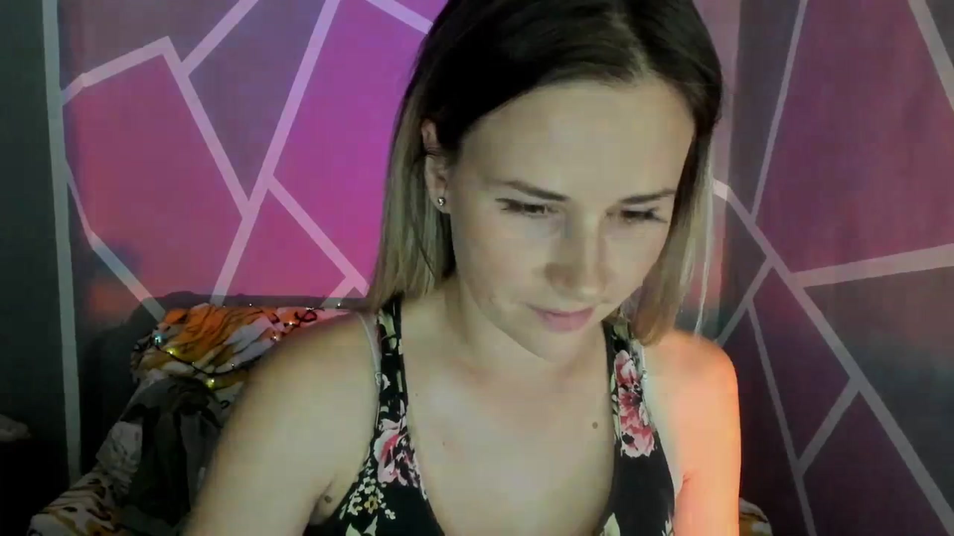 Gallery image thumbnail from UkrBeauty's myfreecams stream on, 09/28/2023, 16:23 image 3 of 20