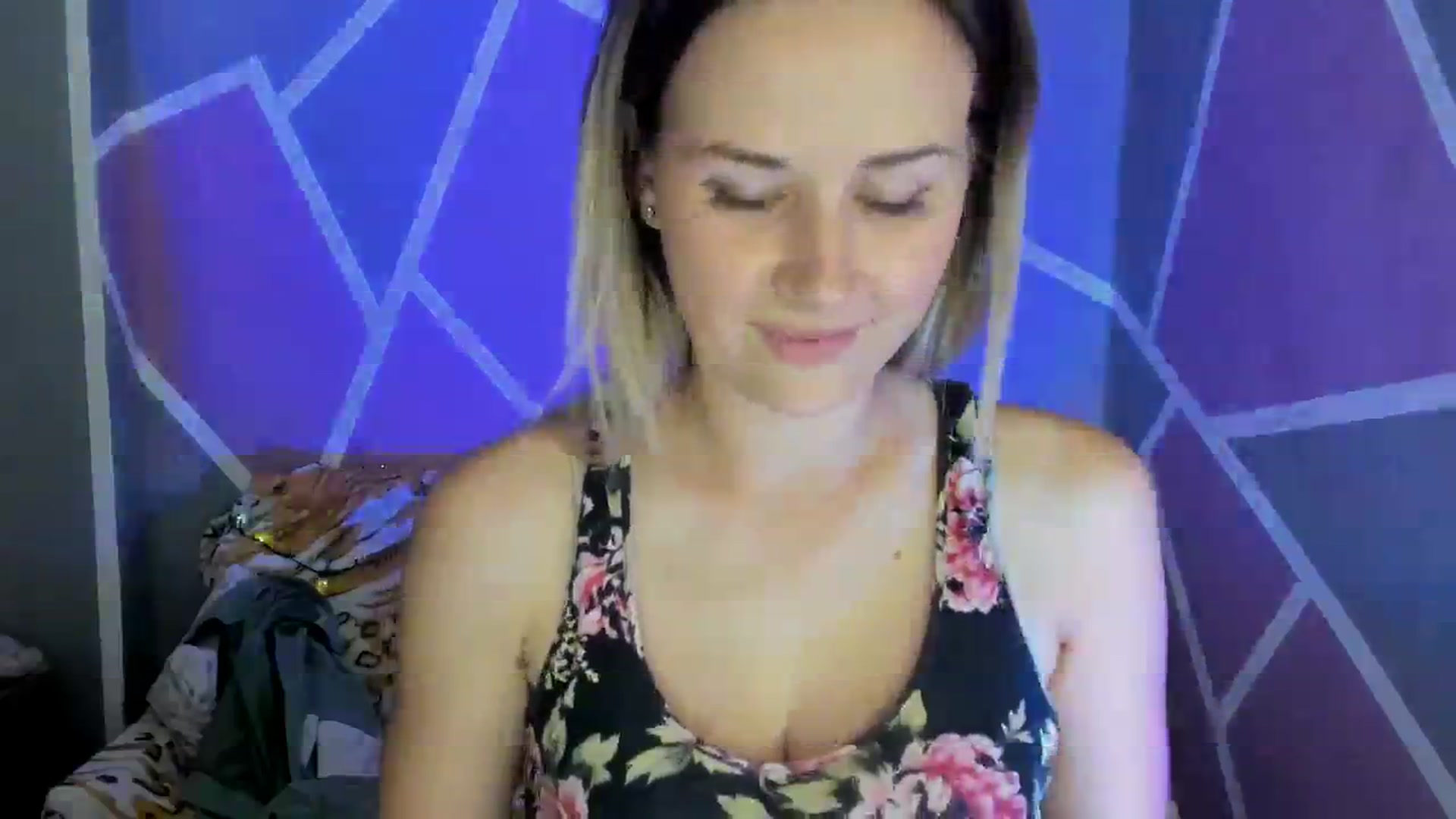 Gallery image thumbnail from UkrBeauty's myfreecams stream on, 09/28/2023, 16:23 image 13 of 20