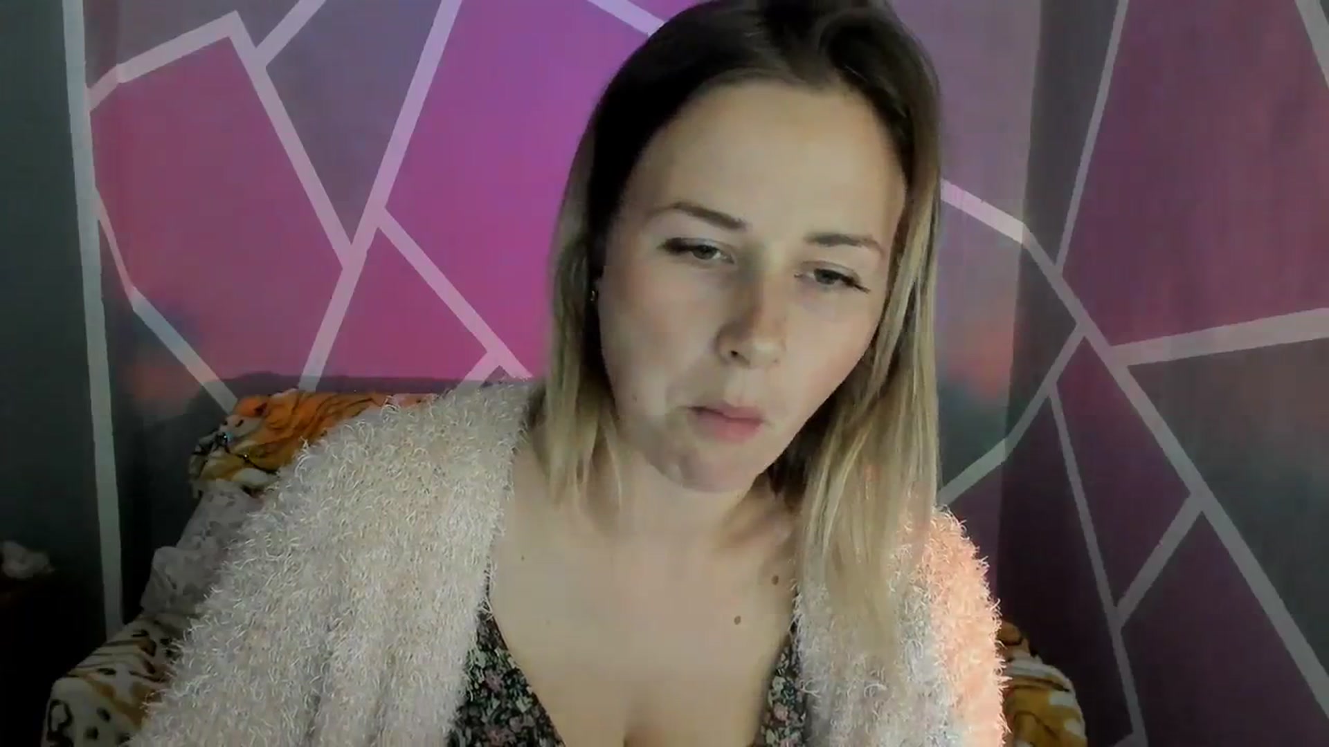 Gallery image thumbnail from UkrBeauty's myfreecams stream on, 10/02/2023, 15:57 image 8 of 20