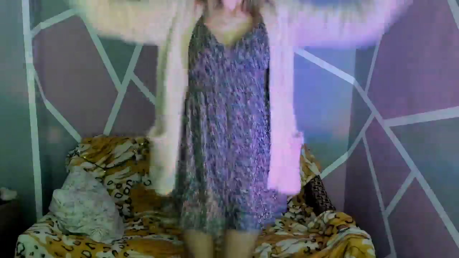 Gallery image thumbnail from UkrBeauty's myfreecams stream on, 10/02/2023, 16:52 image 5 of 20