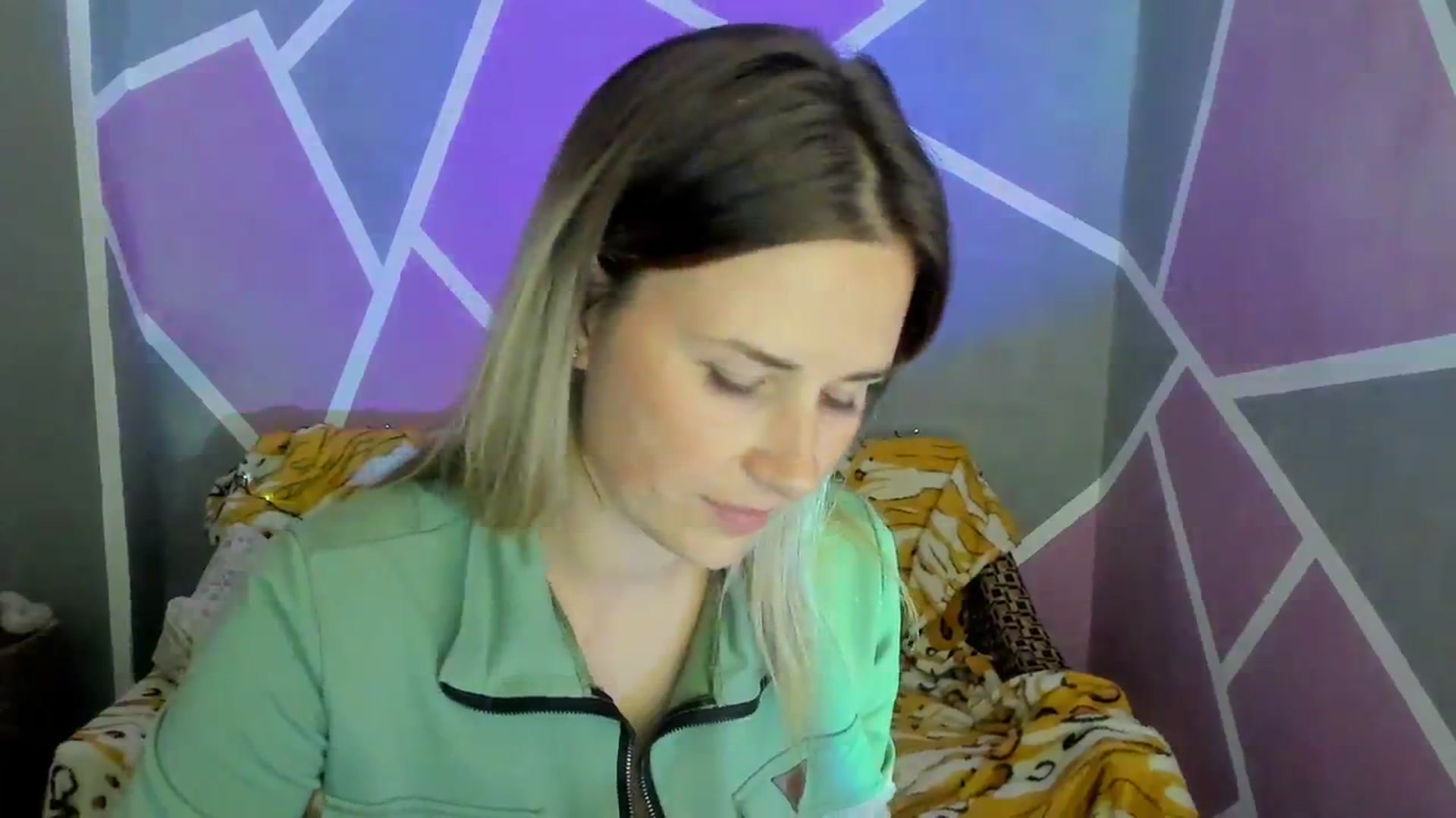 Gallery image thumbnail from UkrBeauty's myfreecams stream on, 10/04/2023, 16:34 image 8 of 20