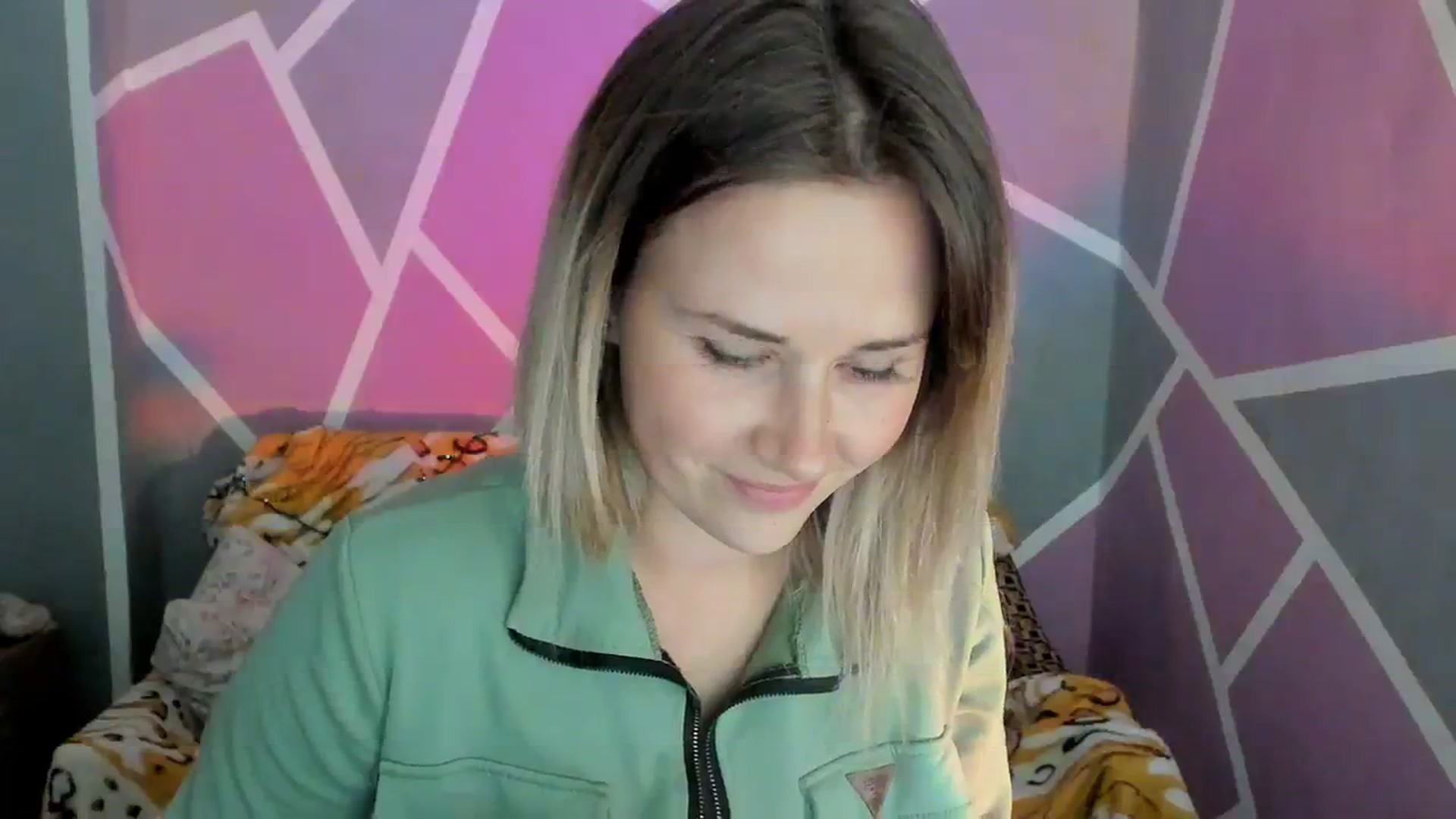 Gallery image thumbnail from UkrBeauty's myfreecams stream on, 10/04/2023, 18:21 image 10 of 20