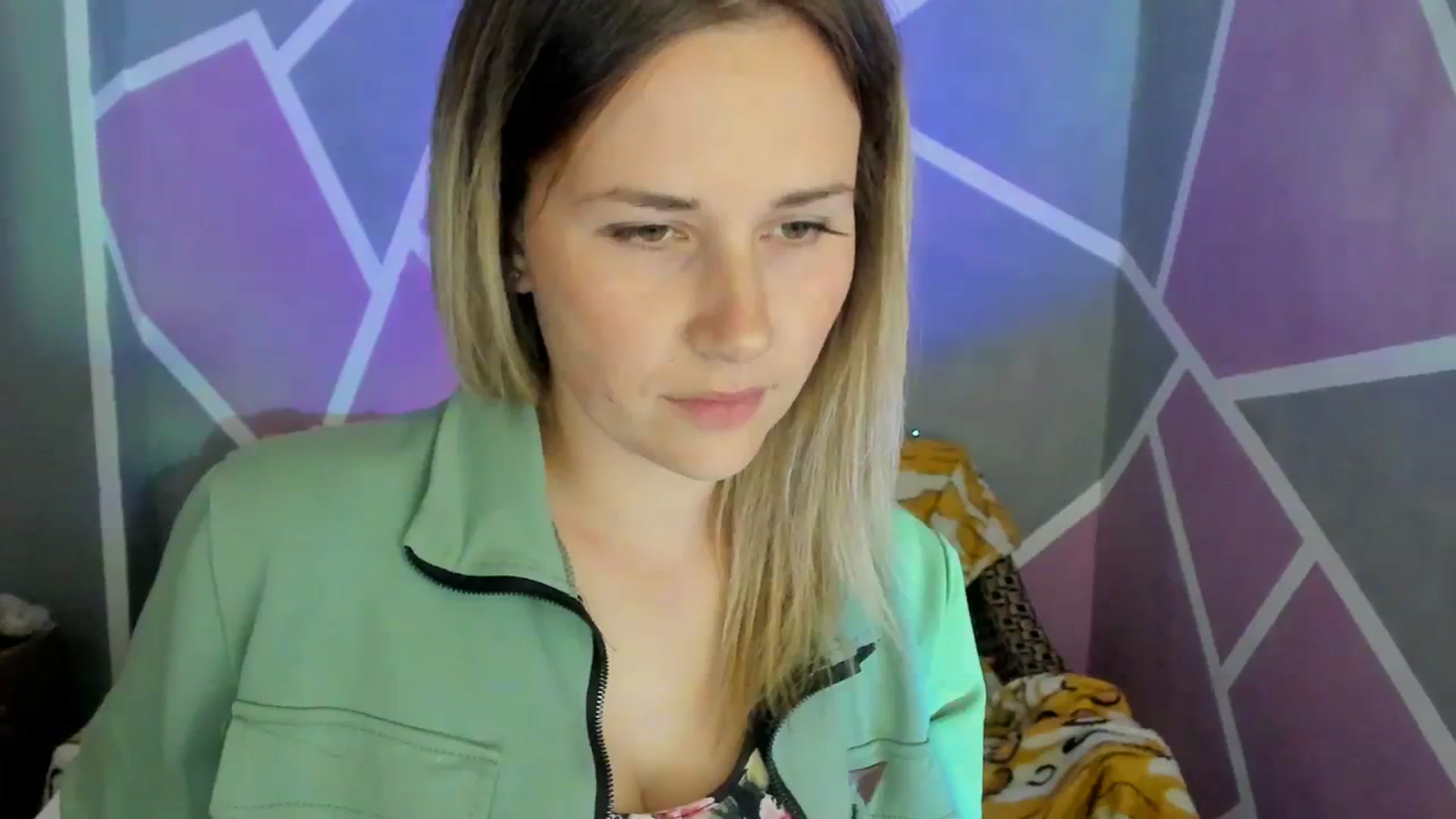 Gallery image thumbnail from UkrBeauty's myfreecams stream on, 10/04/2023, 18:21 image 14 of 20