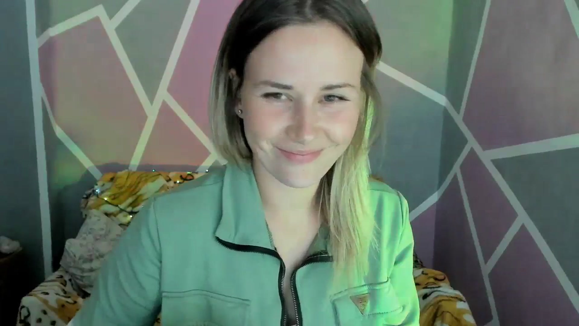 Gallery image thumbnail from UkrBeauty's myfreecams stream on, 10/04/2023, 18:21 image 11 of 20