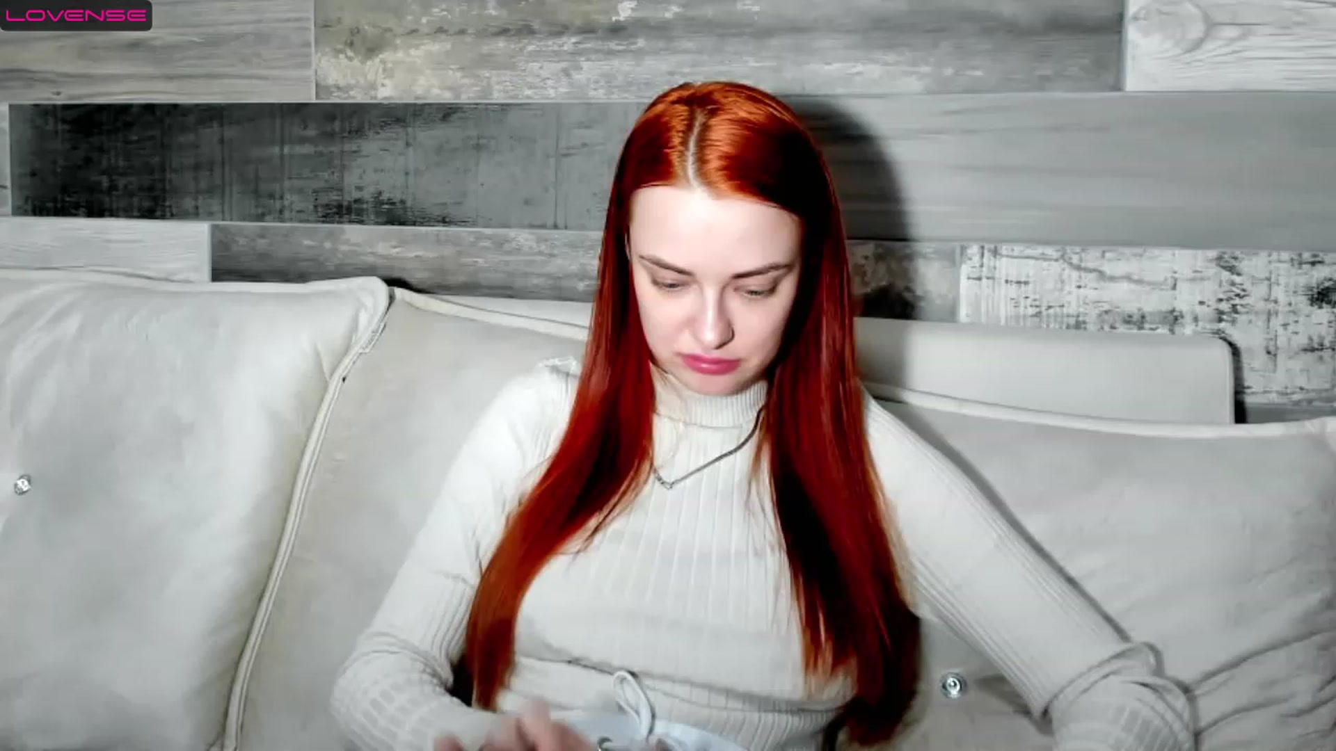 Gallery image thumbnail from UkrainianGlow's myfreecams stream on, 11/22/2022, 20:02 image 11 of 20