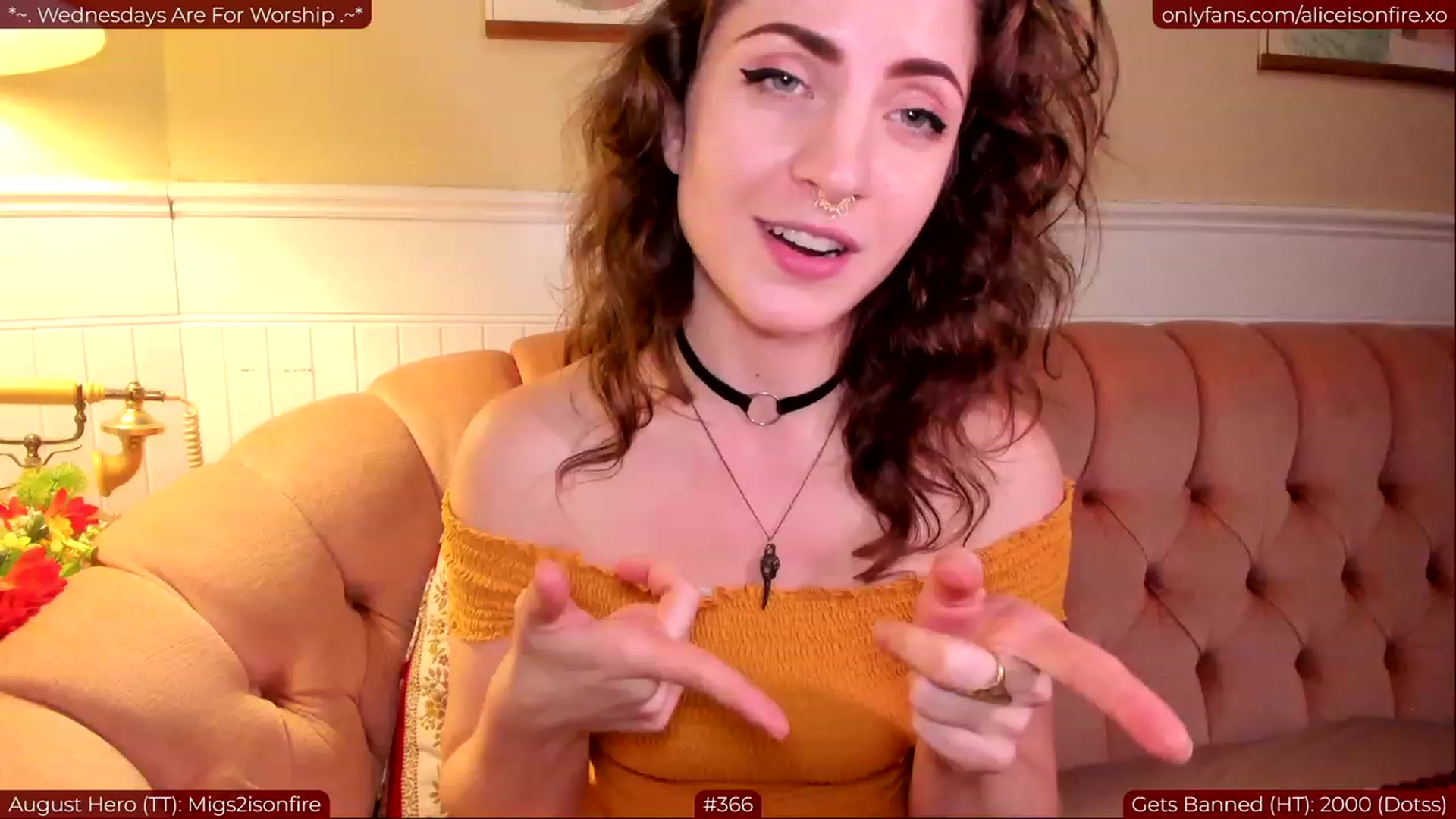 Gallery image thumbnail from UmamiMommy's myfreecams stream on, 08/25/2023, 08:01 image 10 of 20