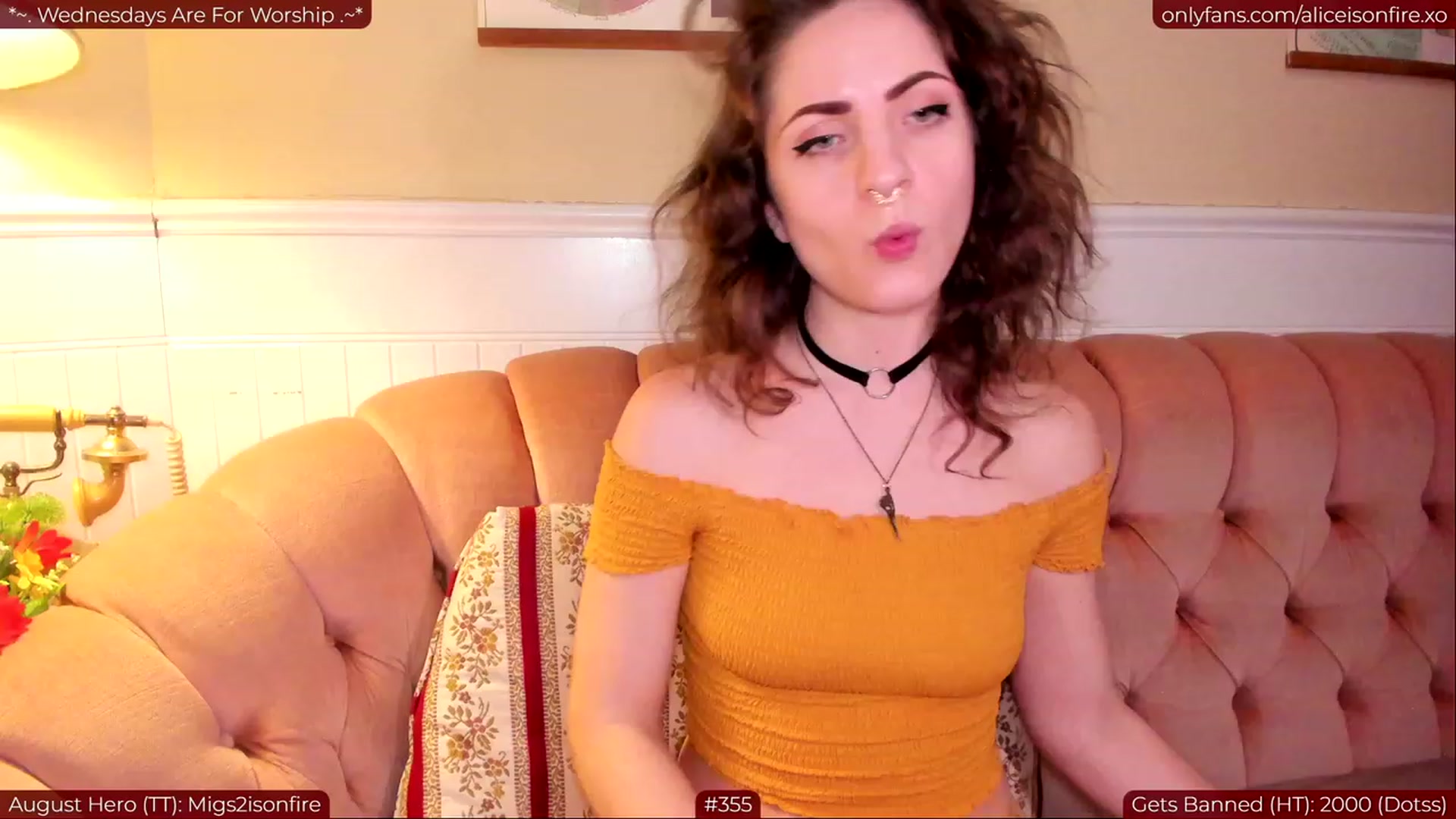Gallery image thumbnail from UmamiMommy's myfreecams stream on, 08/25/2023, 09:07 image 15 of 20