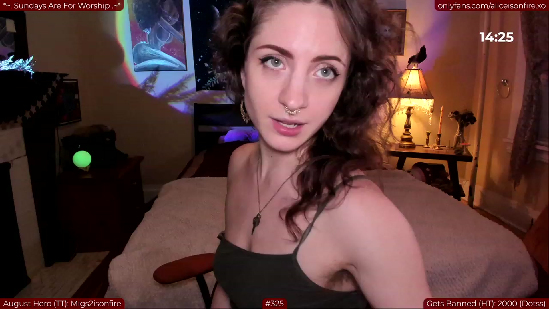 Gallery image thumbnail from UmamiMommy's myfreecams stream on, 08/28/2023, 05:29 image 13 of 20