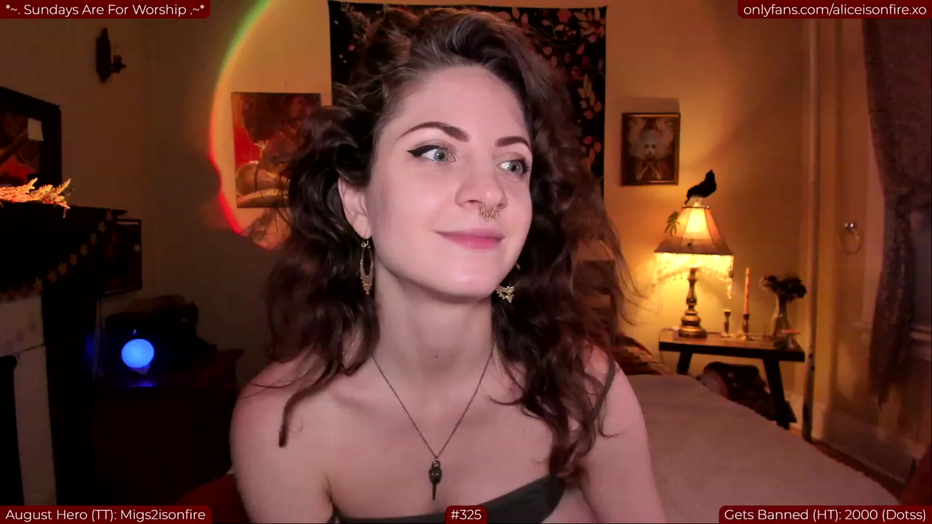 Gallery image thumbnail from UmamiMommy's myfreecams stream on, 08/28/2023, 05:29 image 12 of 20