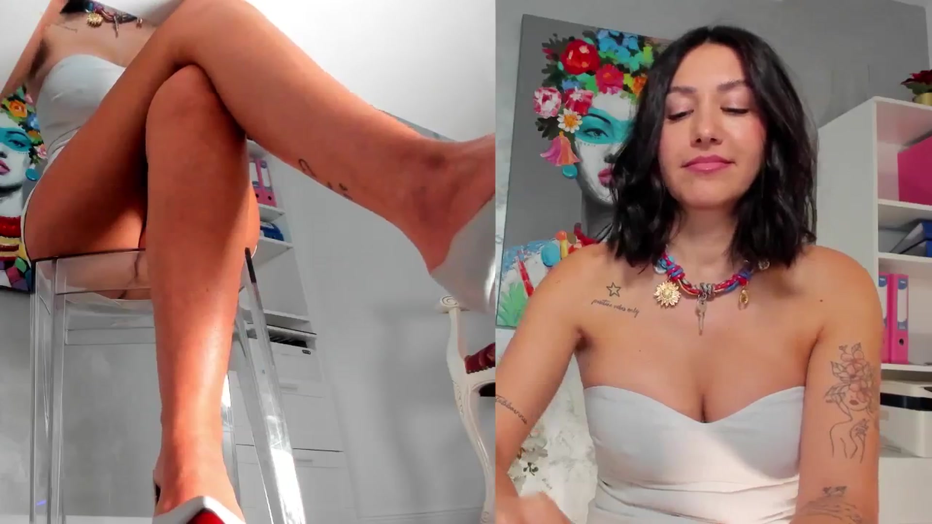 Gallery image thumbnail from UnderDeskFun's myfreecams stream on, 01/17/2025, 15:53 image 4 of 20
