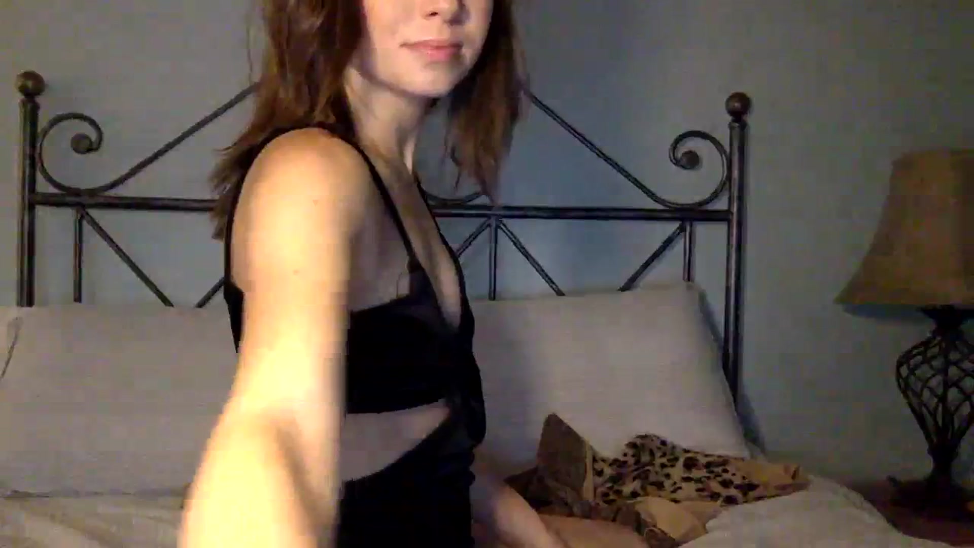 Gallery image thumbnail from Unf0rgettable's myfreecams stream on, 12/24/2023, 22:23 image 2 of 20