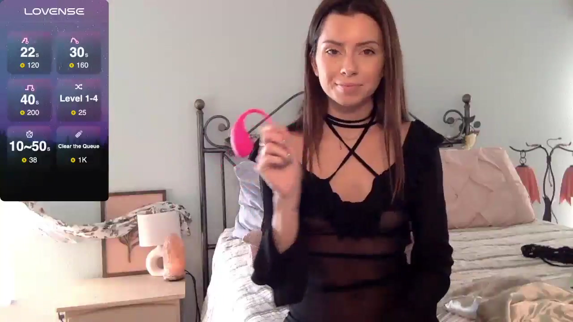 Gallery image thumbnail from Unf0rgettable's myfreecams stream on, 11/24/2024, 19:27 image 17 of 20