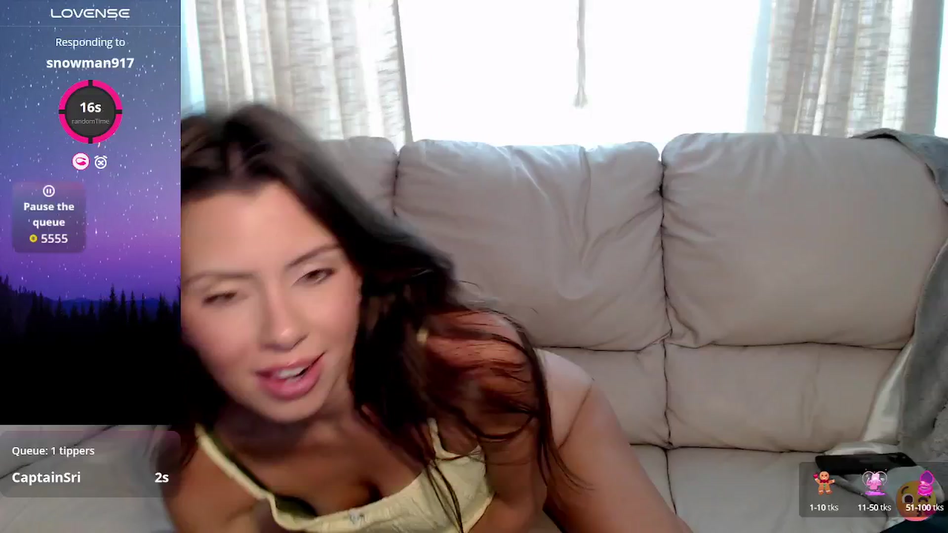 Gallery image thumbnail from Unf0rgettable's myfreecams stream on, 08/26/2025, 18:46 image 8 of 20