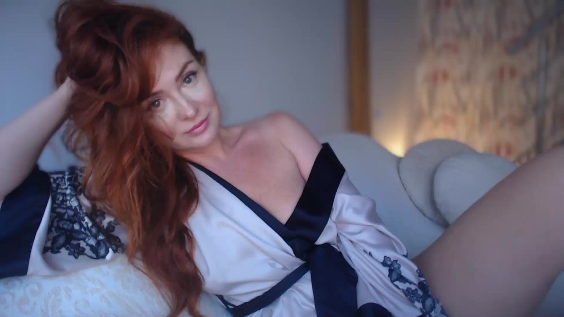 Gallery image thumbnail from Unhappy_one's myfreecams stream on, 07/13/2024, 15:53 image 16 of 20