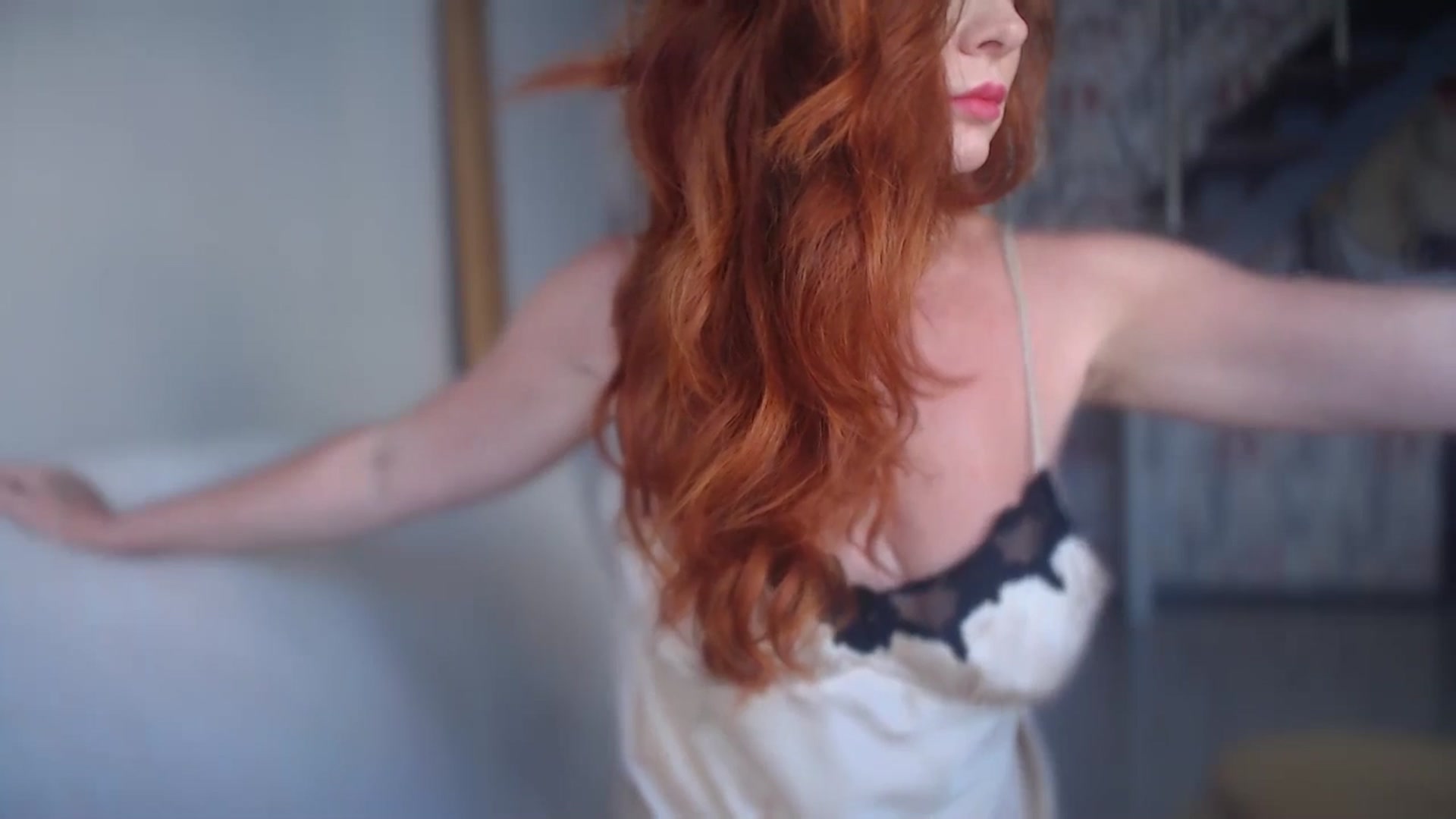 Gallery image thumbnail from Unhappy_one's myfreecams stream on, 08/25/2024, 16:43 image 10 of 20