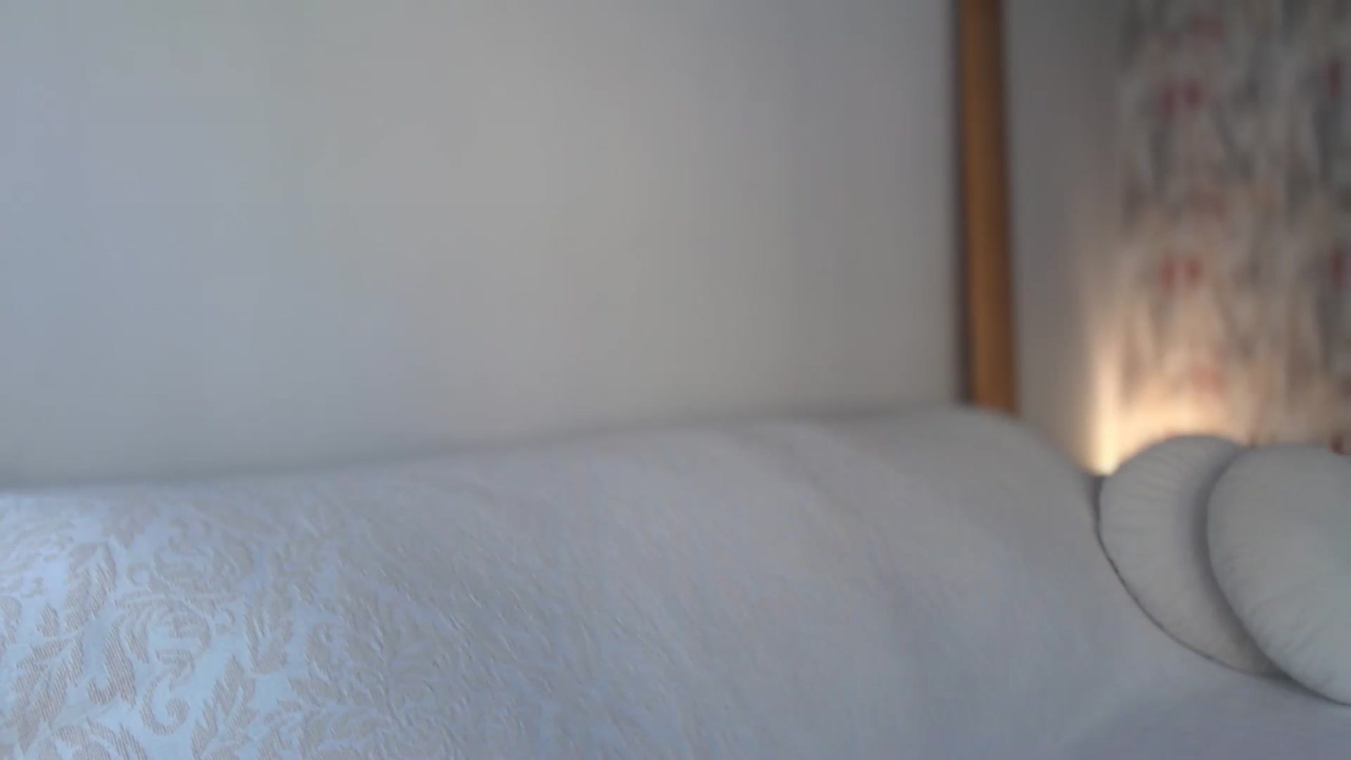 Gallery image thumbnail from Unhappy_one's myfreecams stream on, 09/09/2024, 14:37 image 17 of 20