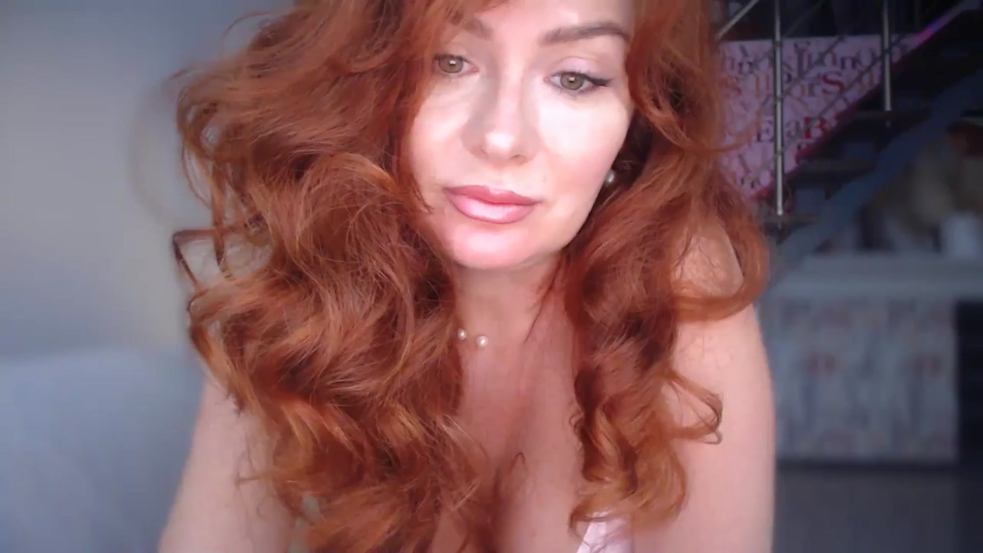 Gallery image thumbnail from Unhappy_one's myfreecams stream on, 09/19/2024, 16:05 image 5 of 20