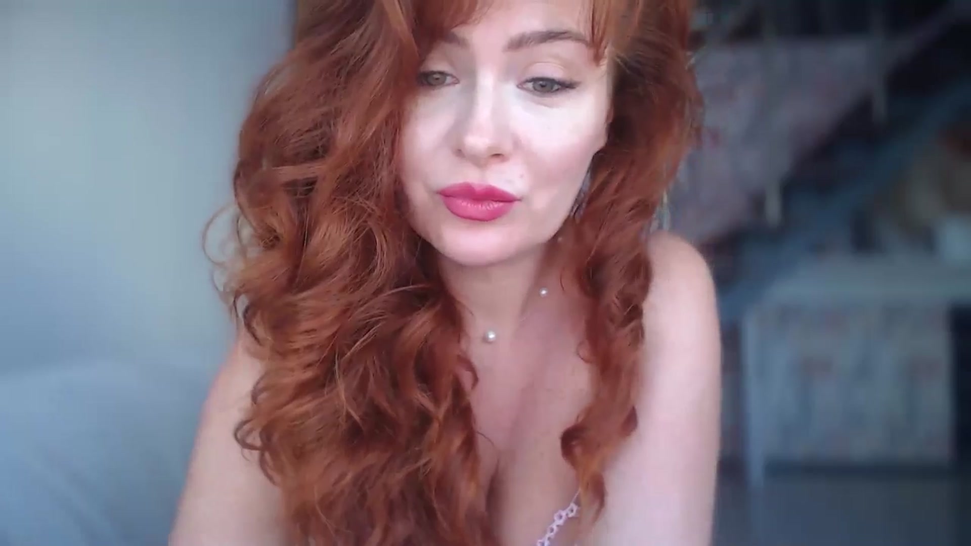 Gallery image thumbnail from Unhappy_one's myfreecams stream on, 09/20/2024, 16:13 image 10 of 20