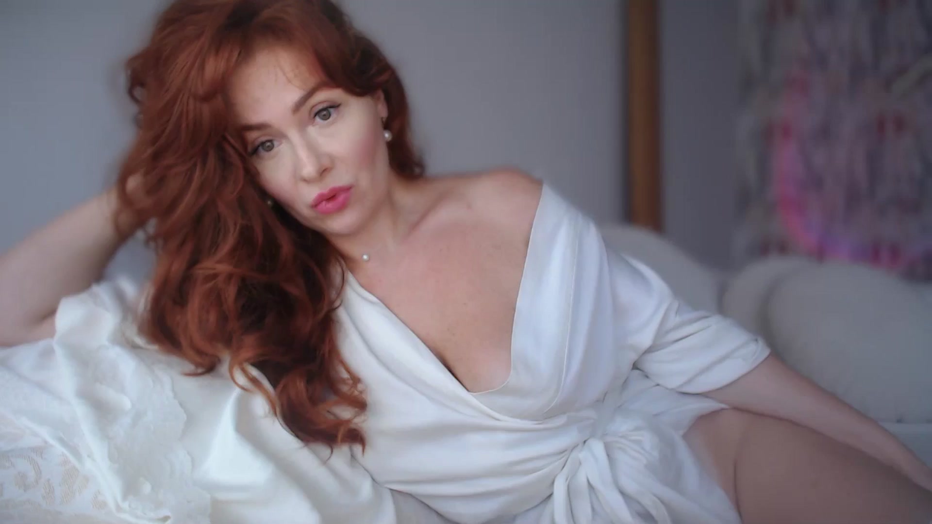 Gallery image thumbnail from Unhappy_one's myfreecams stream on, 09/29/2024, 13:13 image 1 of 20