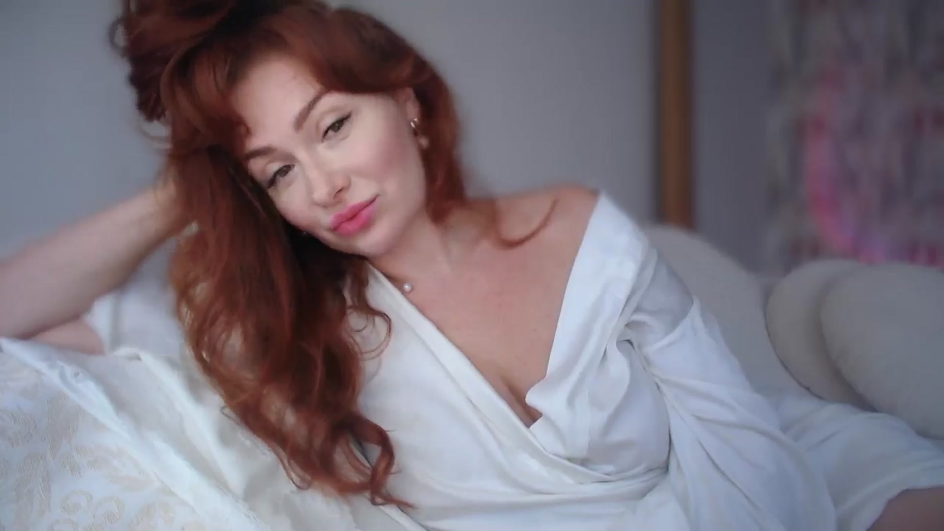 Gallery image thumbnail from Unhappy_one's myfreecams stream on, 09/29/2024, 13:13 image 8 of 20