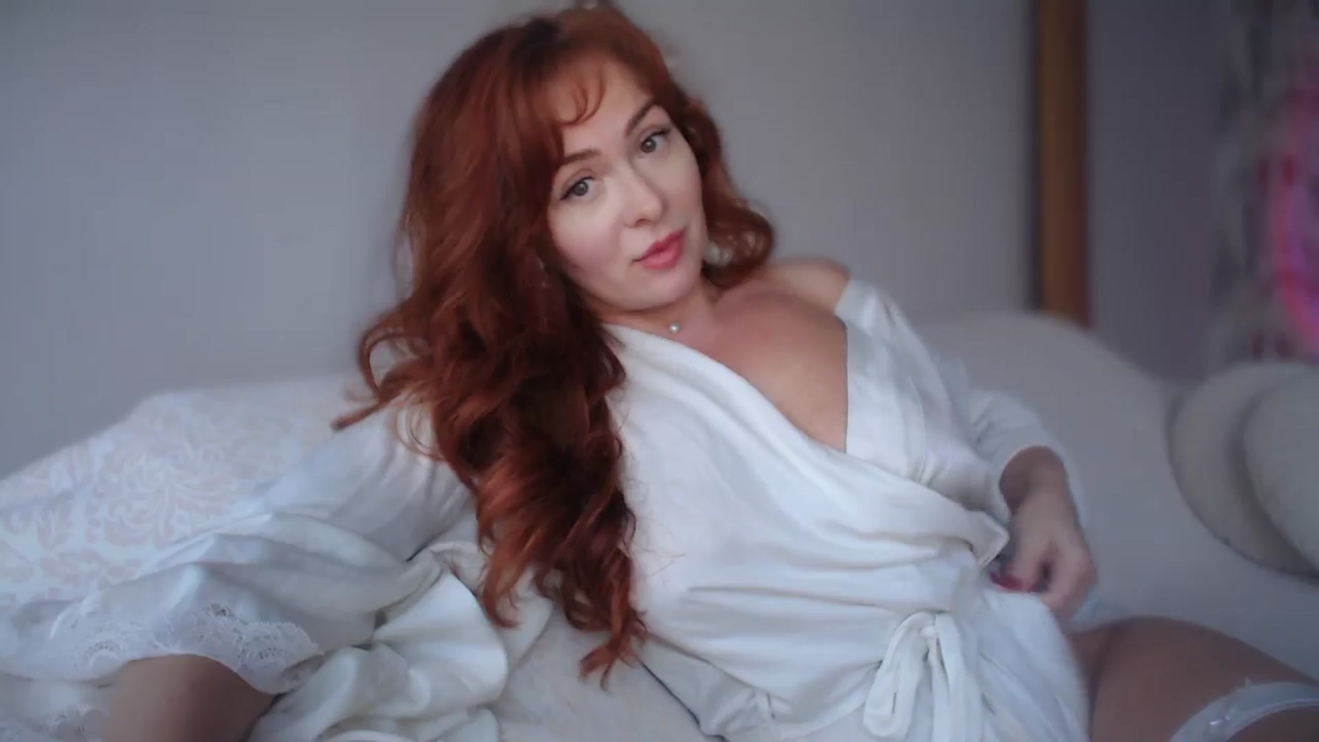 Gallery image thumbnail from Unhappy_one's myfreecams stream on, 09/29/2024, 14:42 image 6 of 20
