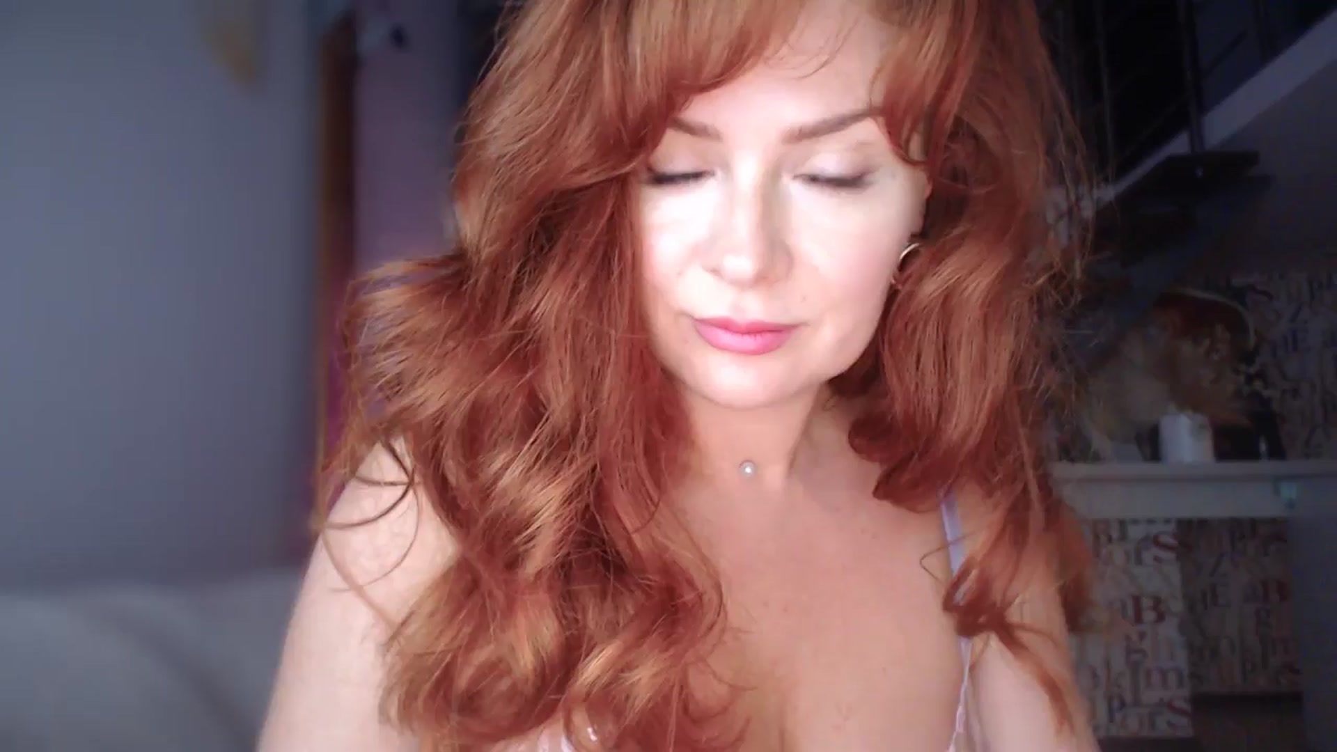 Gallery image thumbnail from Unhappy_one's myfreecams stream on, 10/04/2024, 16:00 image 17 of 20