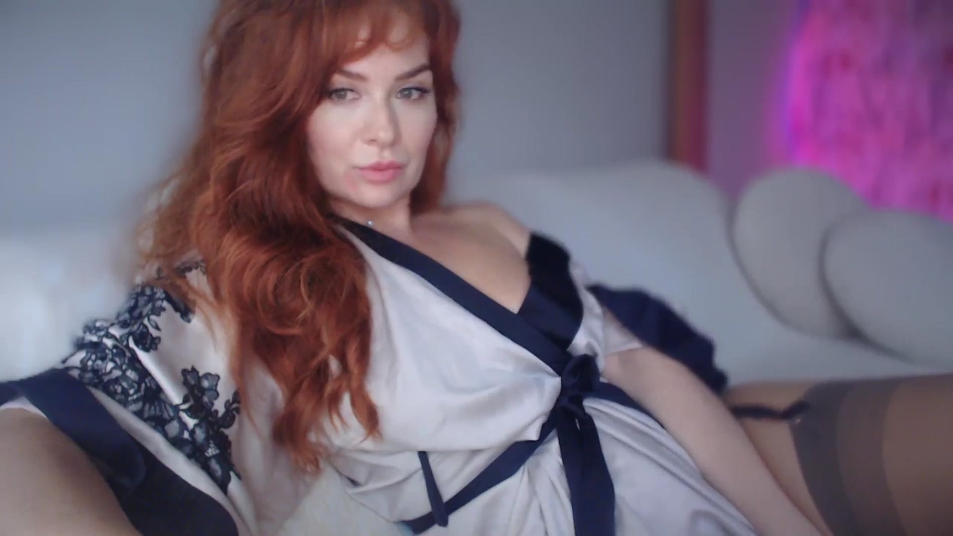 Gallery image thumbnail from Unhappy_one's myfreecams stream on, 10/06/2024, 14:25 image 4 of 20