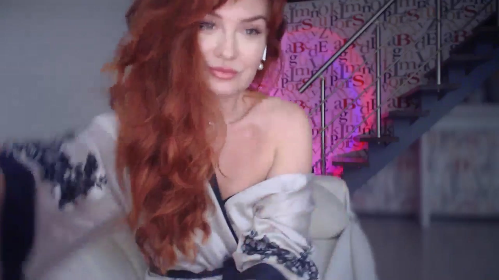 Gallery image thumbnail from Unhappy_one's myfreecams stream on, 10/06/2024, 15:15 image 2 of 20