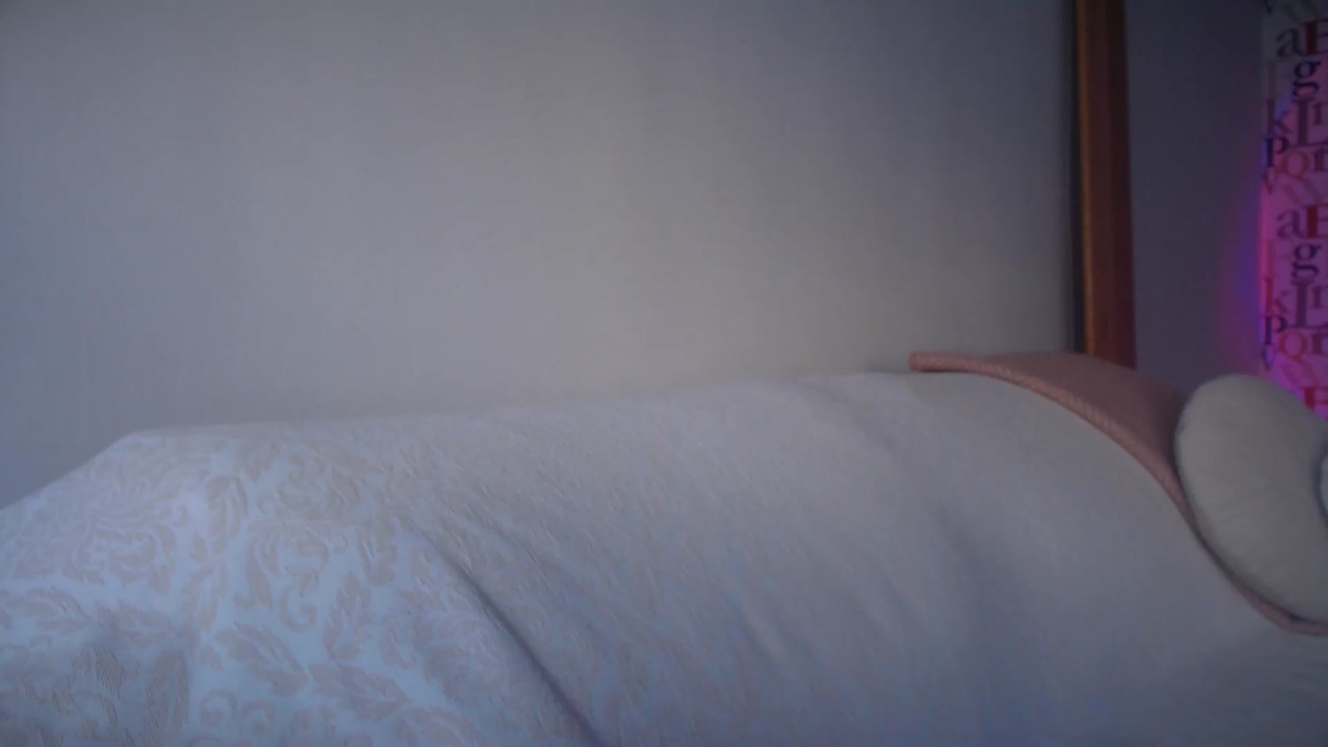 Gallery image thumbnail from Unhappy_one's myfreecams stream on, 10/08/2024, 16:24 image 6 of 20