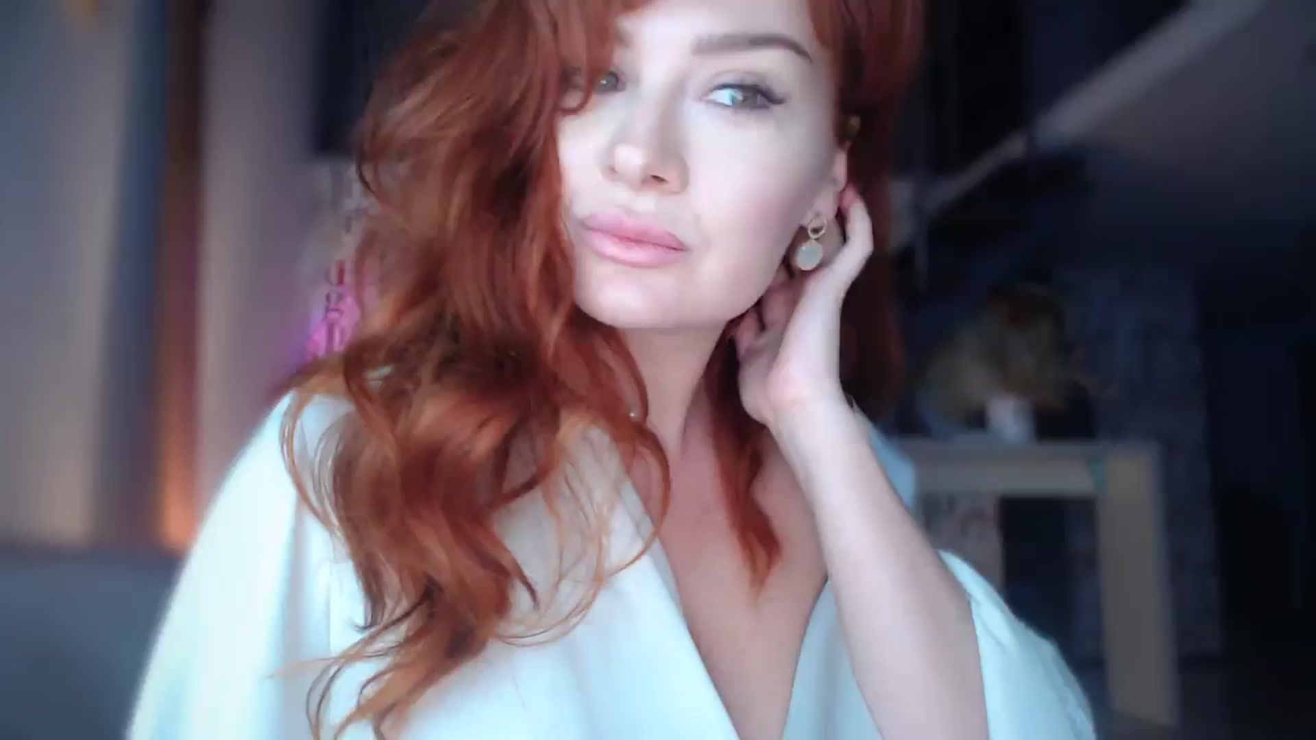 Gallery image thumbnail from Unhappy_one's myfreecams stream on, 10/13/2024, 15:12 image 15 of 20
