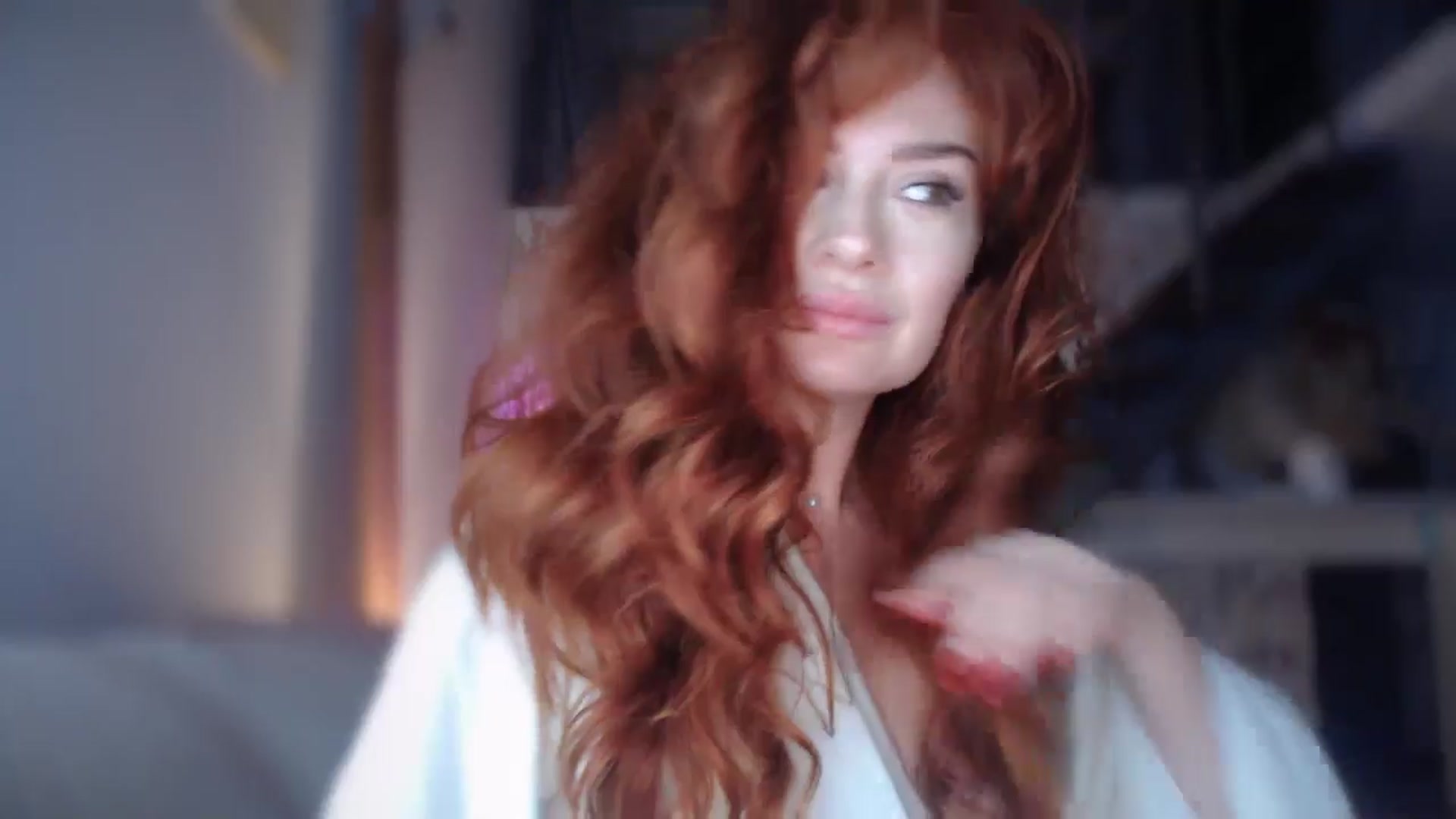 Gallery image thumbnail from Unhappy_one's myfreecams stream on, 10/13/2024, 15:43 image 10 of 20