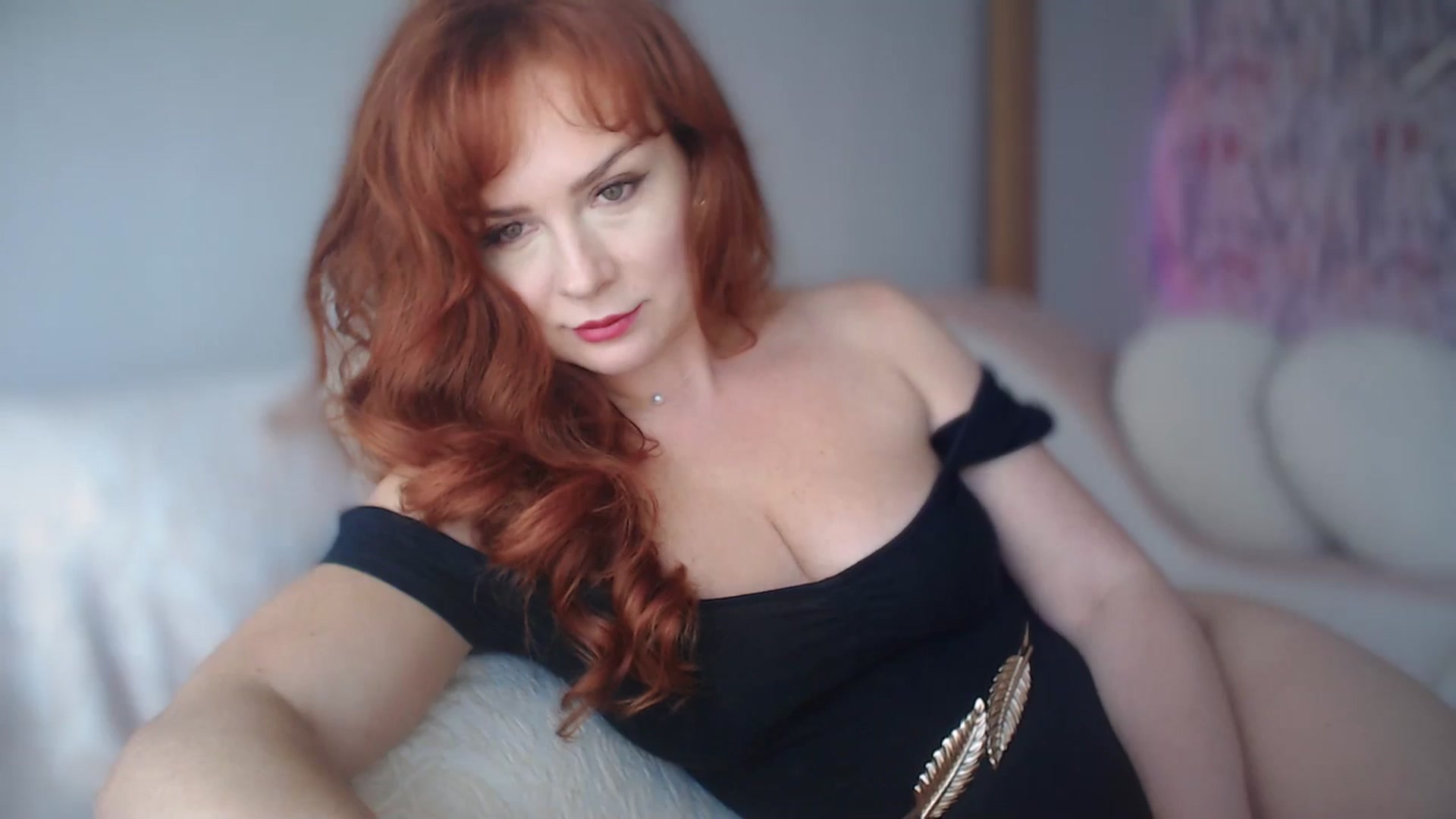 Gallery image thumbnail from Unhappy_one's myfreecams stream on, 10/14/2024, 13:50 image 5 of 20