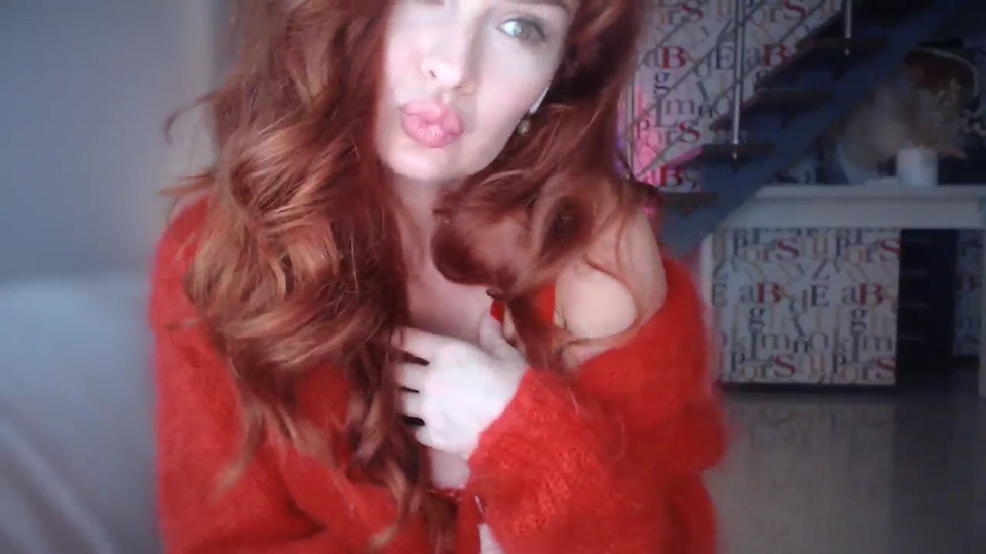 Gallery image thumbnail from Unhappy_one's myfreecams stream on, 10/15/2024, 15:32 image 16 of 20