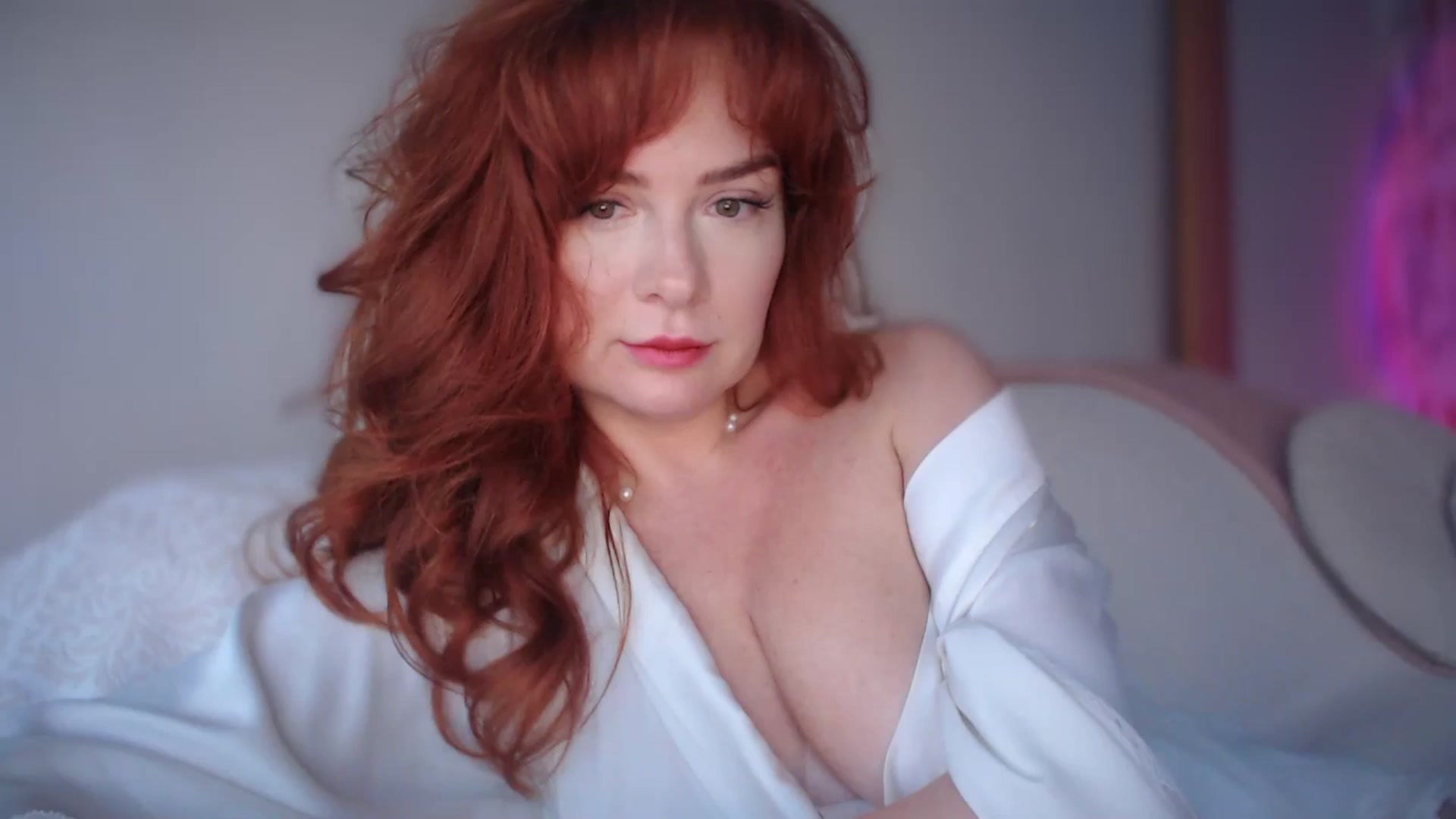 Gallery image thumbnail from Unhappy_one's myfreecams stream on, 10/24/2024, 14:34 image 16 of 20