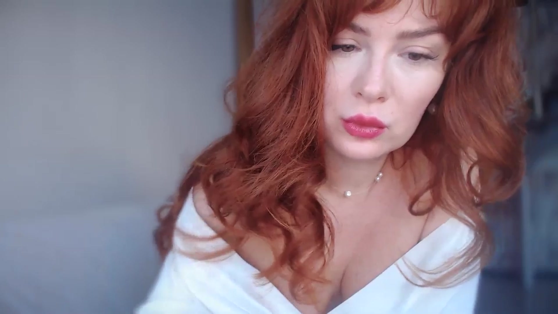 Gallery image thumbnail from Unhappy_one's myfreecams stream on, 10/24/2024, 14:34 image 10 of 20