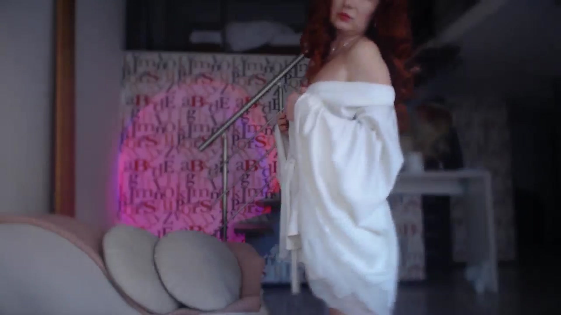 Gallery image thumbnail from Unhappy_one's myfreecams stream on, 10/24/2024, 14:34 image 11 of 20