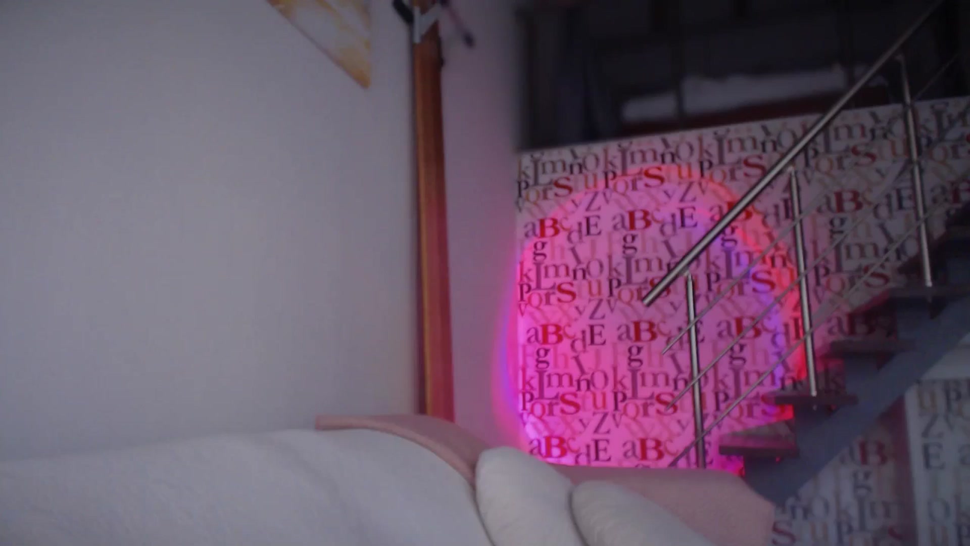 Gallery image thumbnail from Unhappy_one's myfreecams stream on, 10/27/2024, 16:21 image 10 of 20