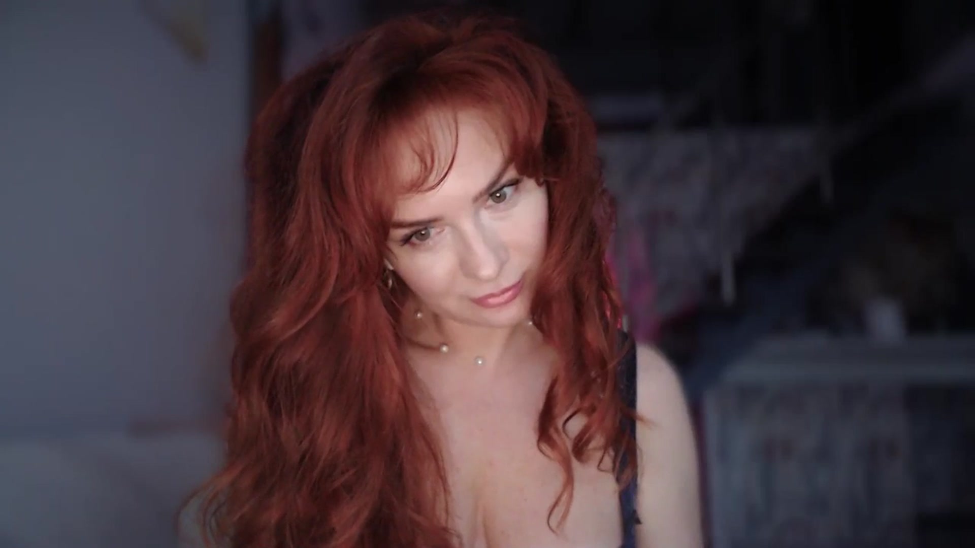 Gallery image thumbnail from Unhappy_one's myfreecams stream on, 10/27/2024, 16:21 image 11 of 20