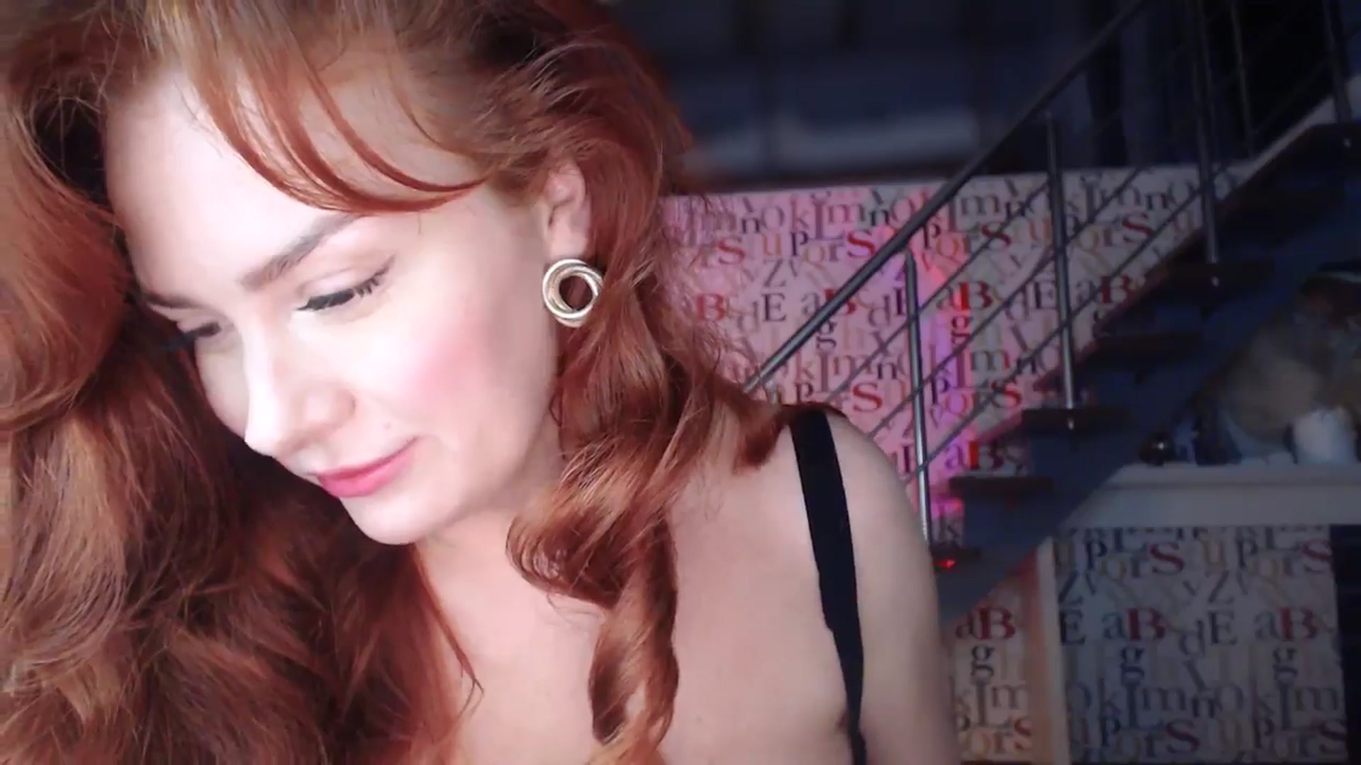 Gallery image thumbnail from Unhappy_one's myfreecams stream on, 11/09/2024, 17:07 image 9 of 20