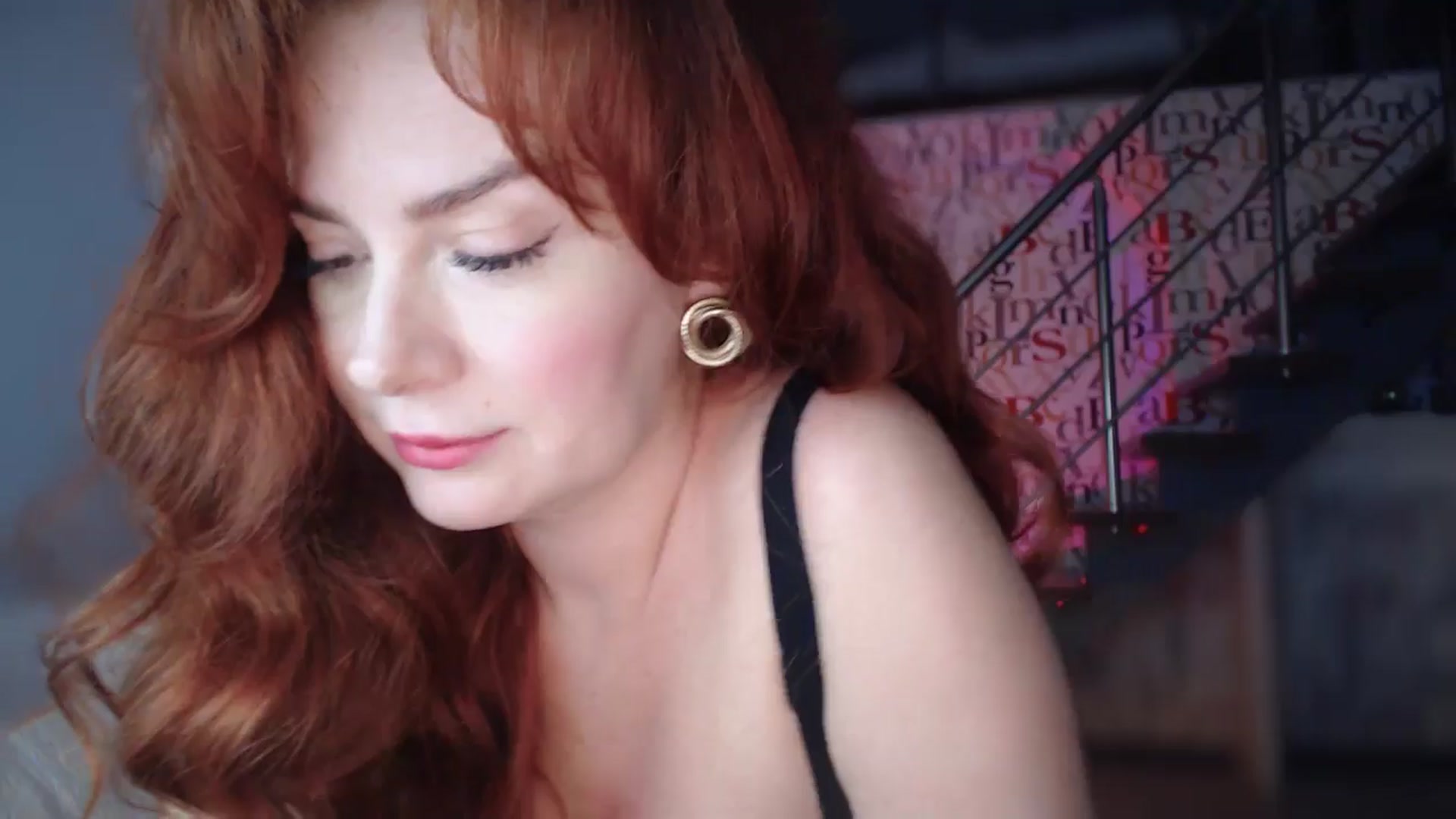 Gallery image thumbnail from Unhappy_one's myfreecams stream on, 11/09/2024, 17:07 image 5 of 20