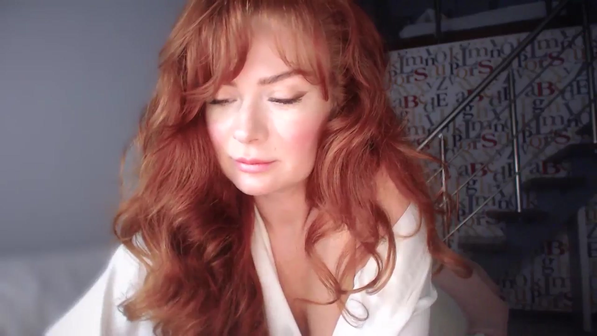Gallery image thumbnail from Unhappy_one's myfreecams stream on, 11/26/2024, 15:02 image 16 of 20