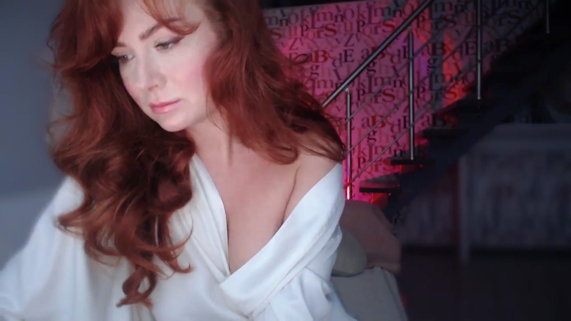 Gallery image thumbnail from Unhappy_one's myfreecams stream on, 11/26/2024, 15:02 image 9 of 20