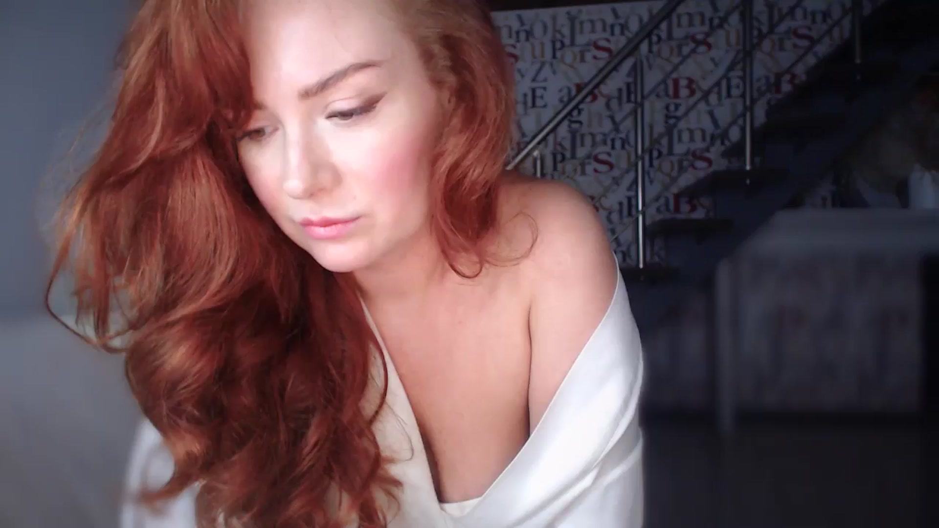Gallery image thumbnail from Unhappy_one's myfreecams stream on, 11/26/2024, 16:20 image 1 of 20