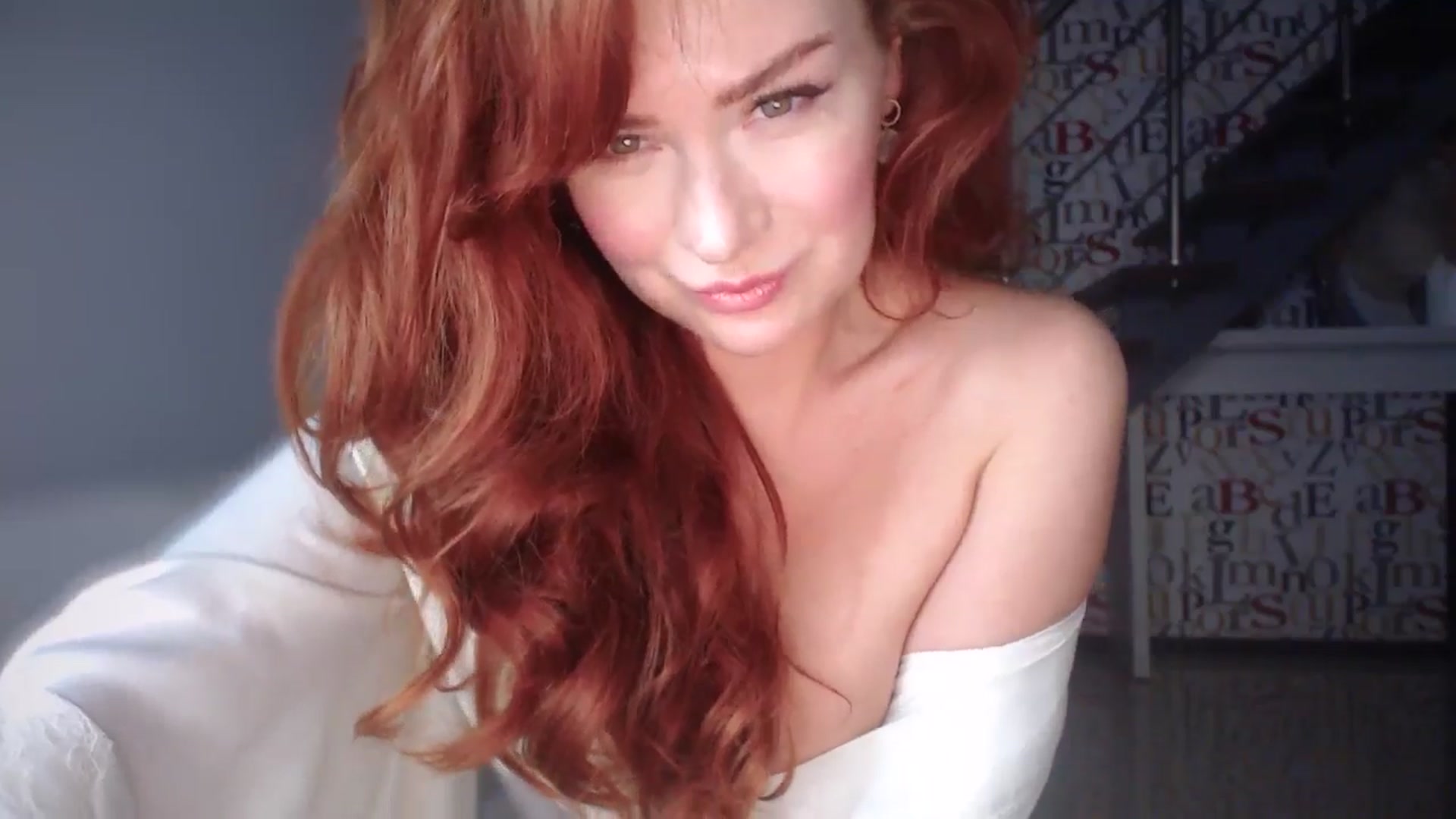 Gallery image thumbnail from Unhappy_one's myfreecams stream on, 11/26/2024, 16:20 image 4 of 20