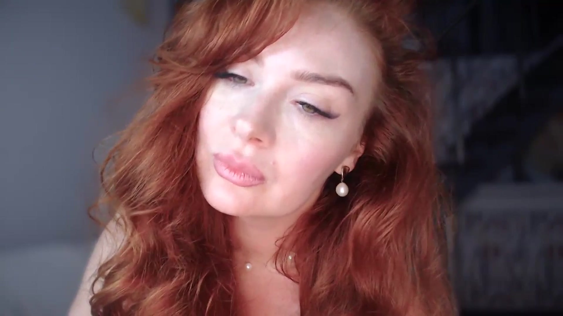 Gallery image thumbnail from Unhappy_one's myfreecams stream on, 11/29/2024, 16:53 image 11 of 20