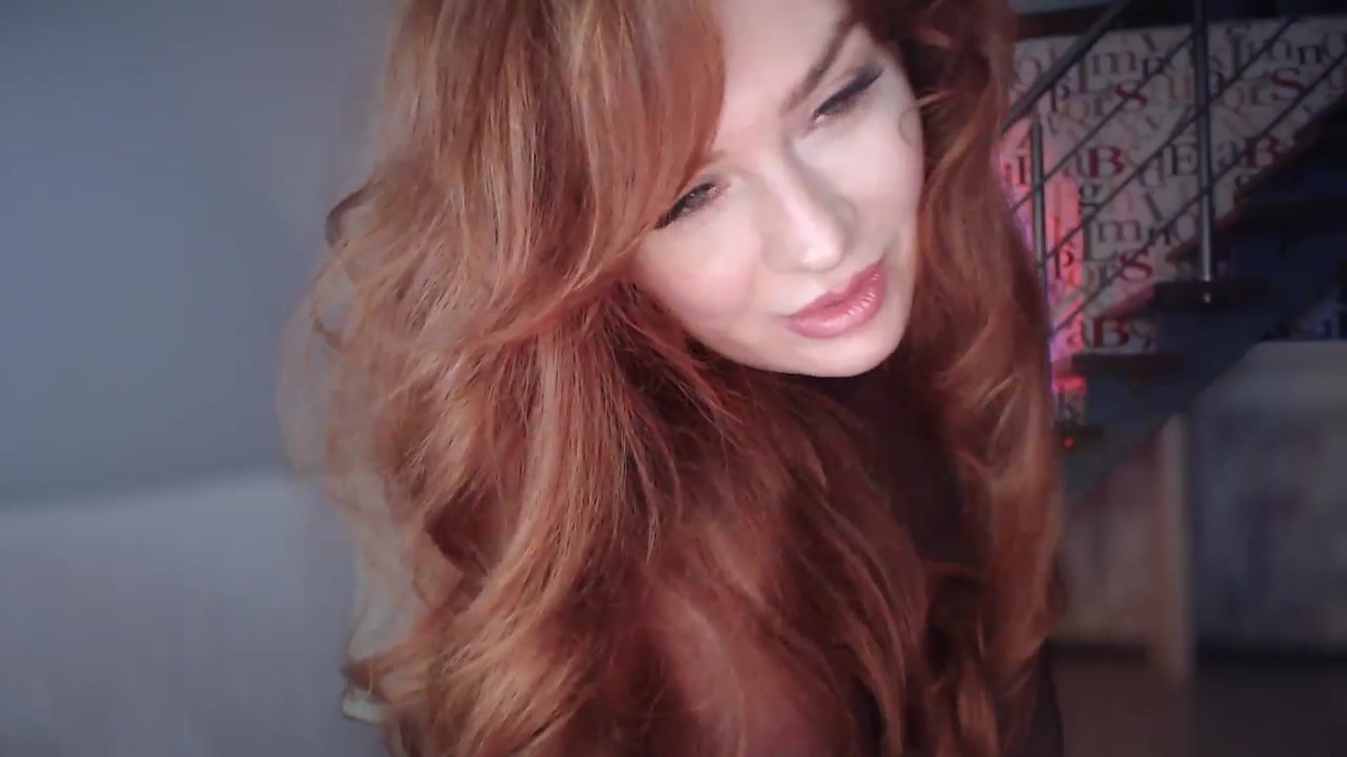 Gallery image thumbnail from Unhappy_one's myfreecams stream on, 11/30/2024, 17:52 image 19 of 20